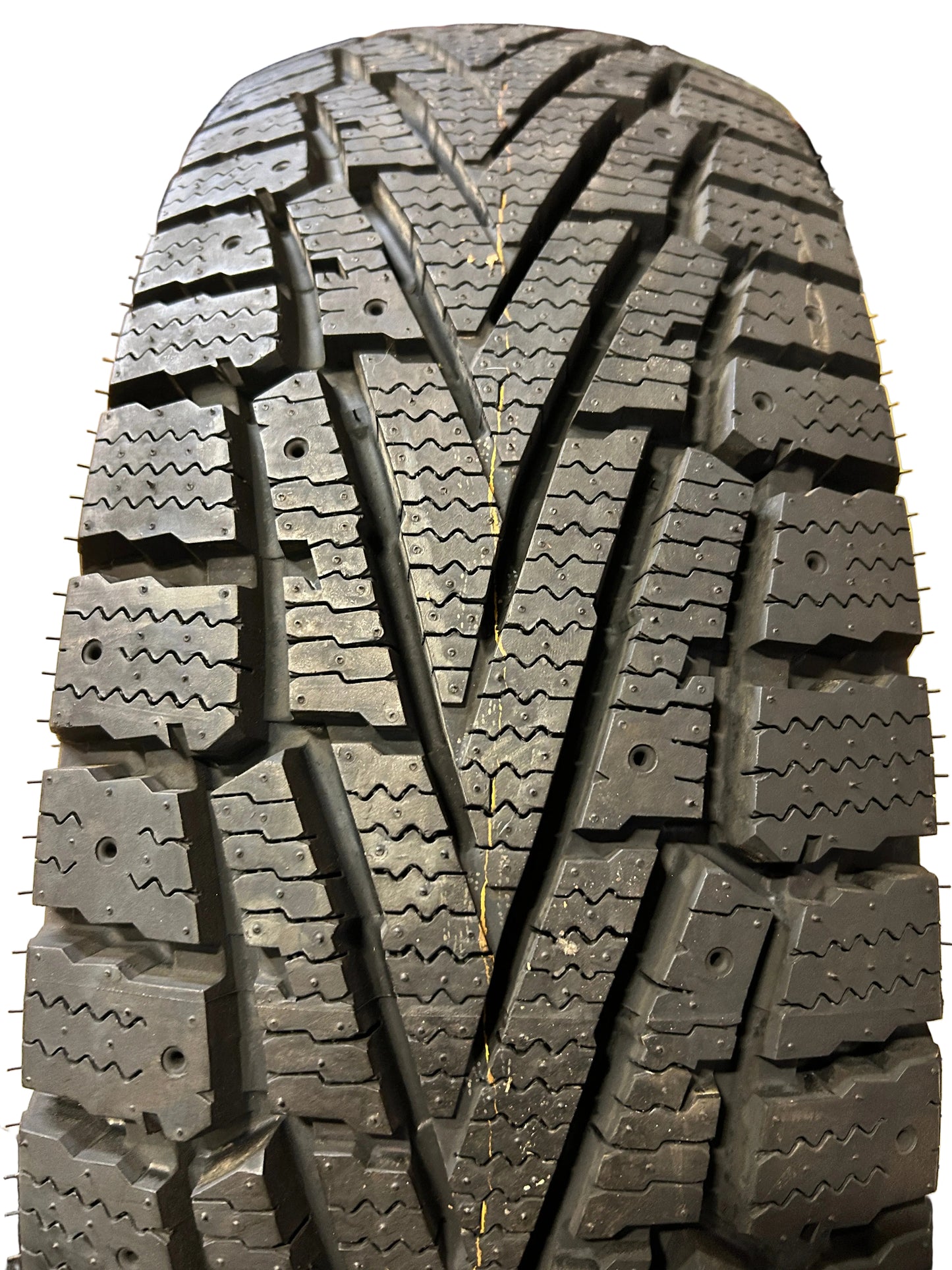 2 NOS NEXEN WINGUARD WINSPIKE SUV P 245 75 17 121/118 10PLY WINTER TIRE 14045NXK