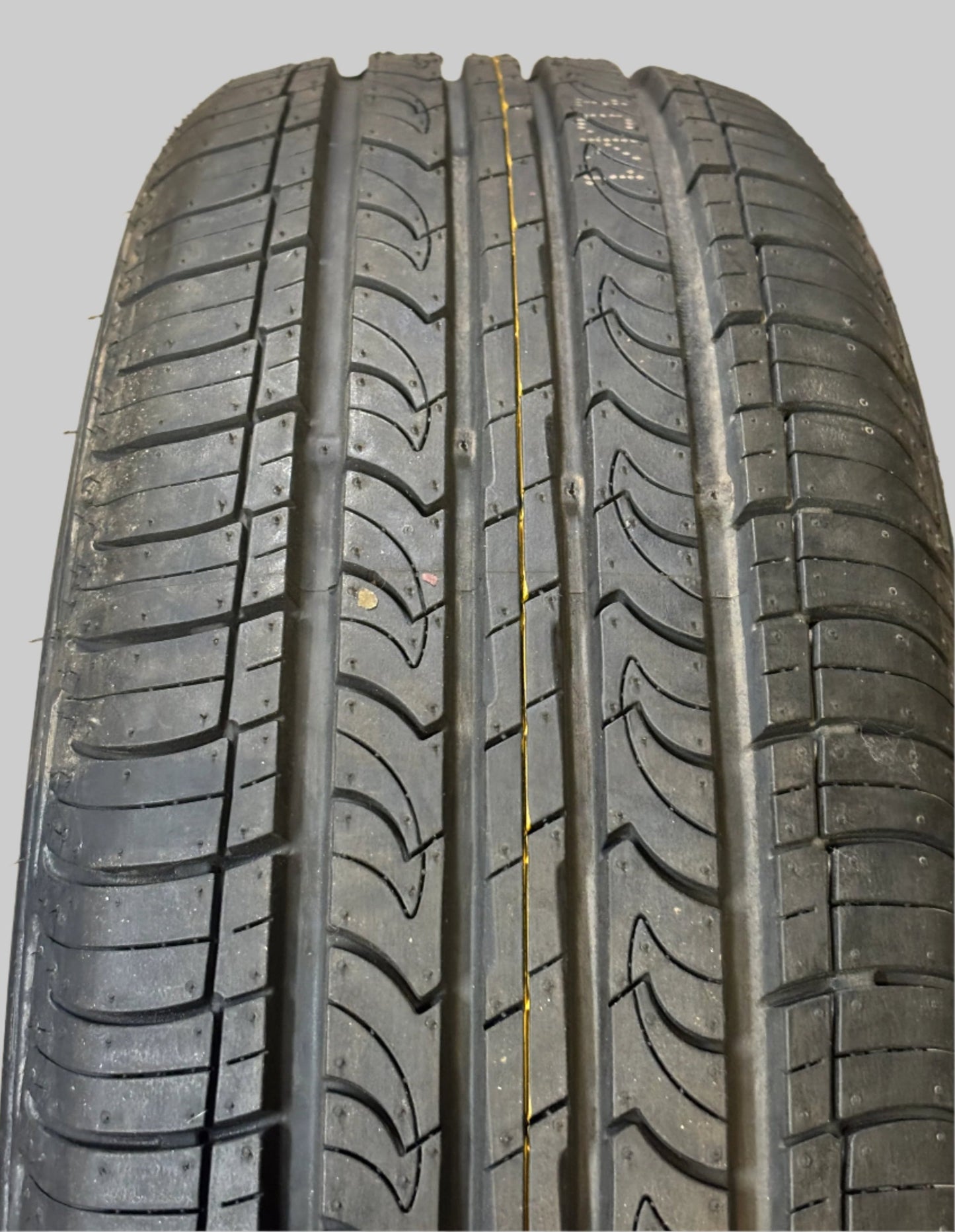 NEXEN CP672 BSW P 215 65 16 98H ALL SEASON TIRE 11060NXK