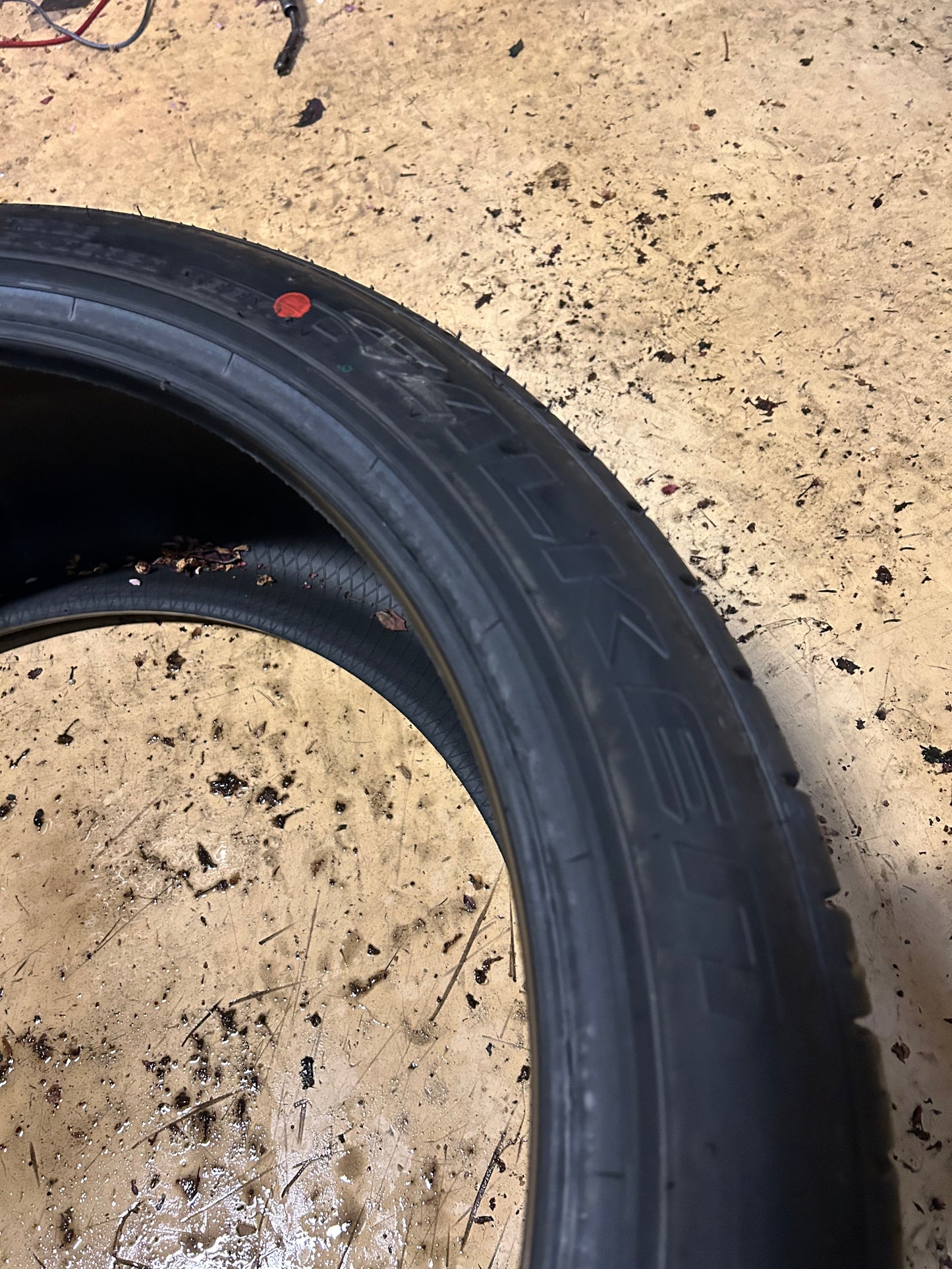 FALKEN AZENIS FK510 BSW P 245 40 20 99Y XL UHP TIRE 28031318