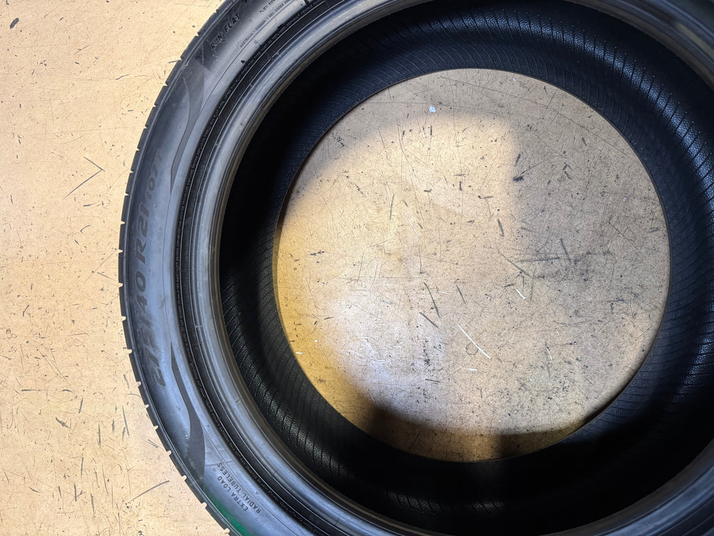 2 NOS PIRELLI P ZERO PZ4-LUXURY (*) BMW RSC P 275 40 21 107Y XL 2751400 TIRE