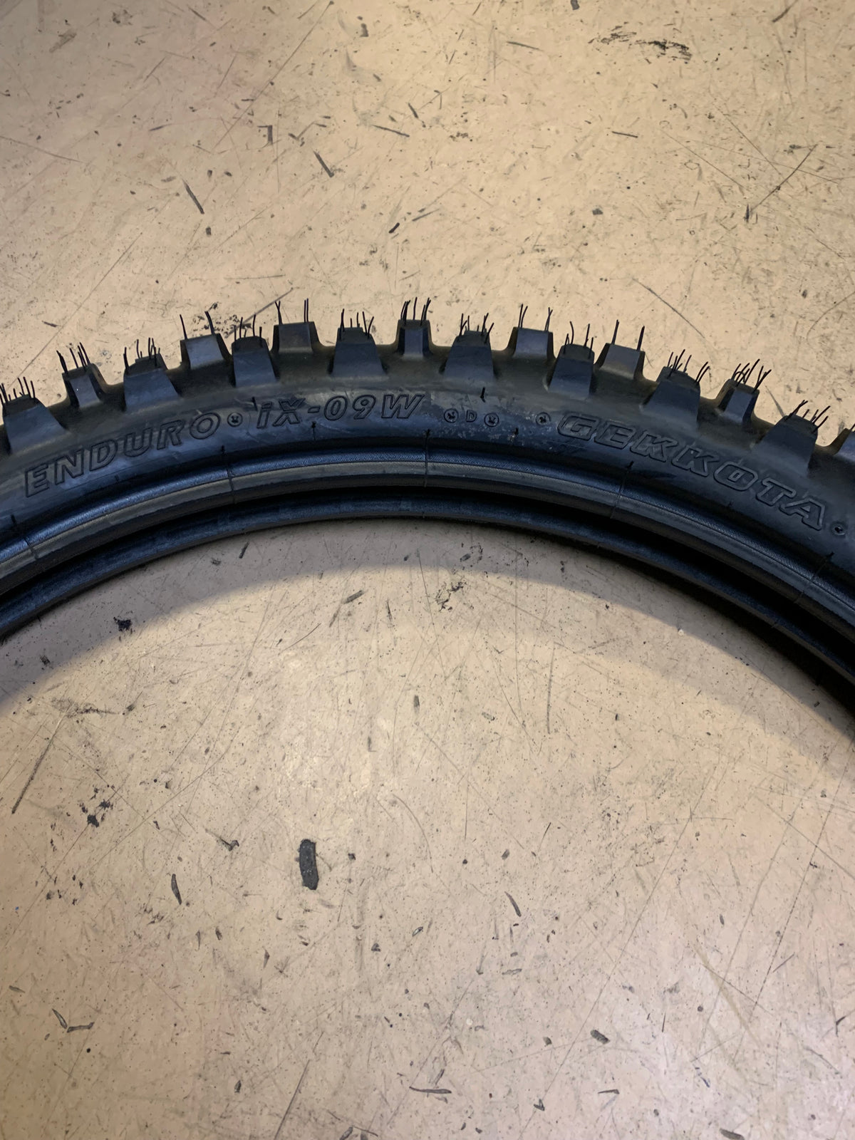 IRC ENDURO IX09W GEKKOTA BSW 80 100 21 51M FRONT MOTORCYCLE TIRE 107355