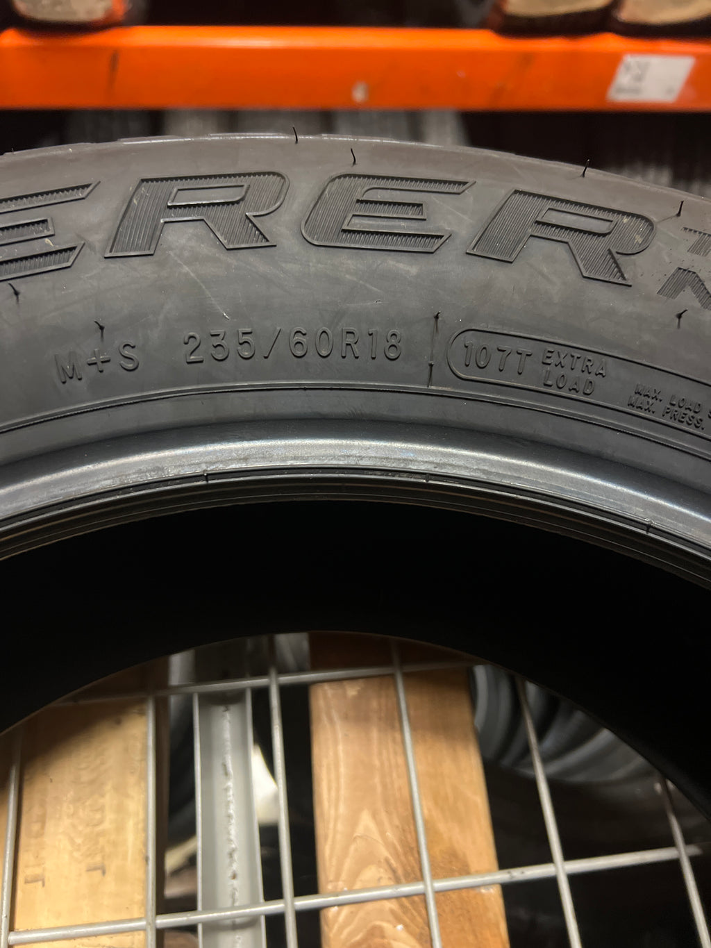 COOPER DISCOVERER TRUE NORTH BSW P 235 60 18 107T XL WINTER TIRE 166204004