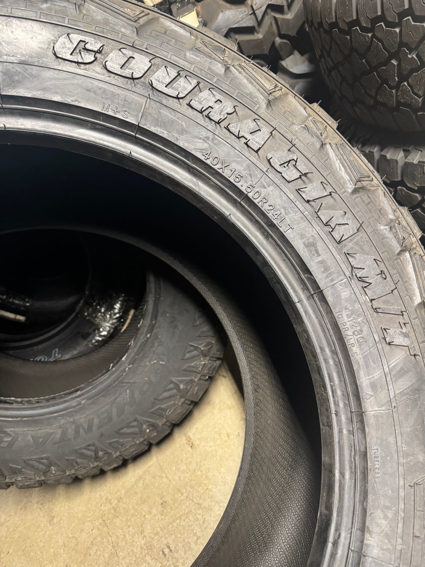 NOS FEDERAL COURAGIA M/T BSW LT 40 15.5 24 128Q 10PLY MUD TERRAIN TIRE 462GDAFA