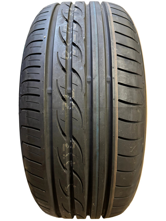 2 NOS YOKOHAMA C.DRIVE 2 Z.P.S (MOE) (RUN FLAT) BSW P 235 50 18 97V TIRE 110102814