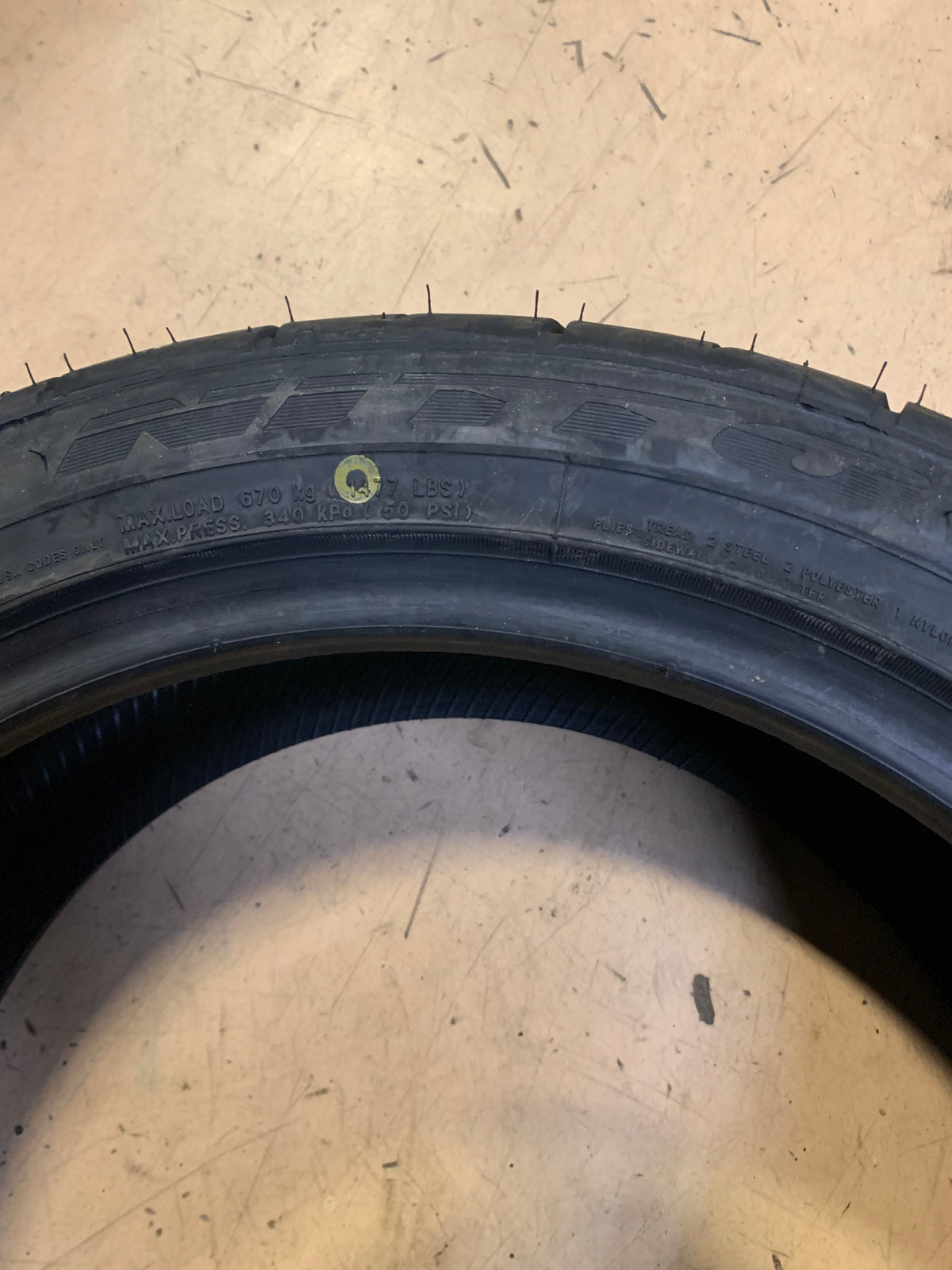 NITTO NT555 G2 BSW XL 225 45 17 94W  ULTRA HIGH PERFORMANCE TIRE 211240