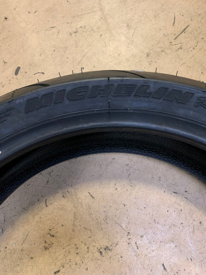 MICHELIN PILOT POWER 2CT BSW 160 60 17 69W REAR MOTORCYCLE TIRE 01981