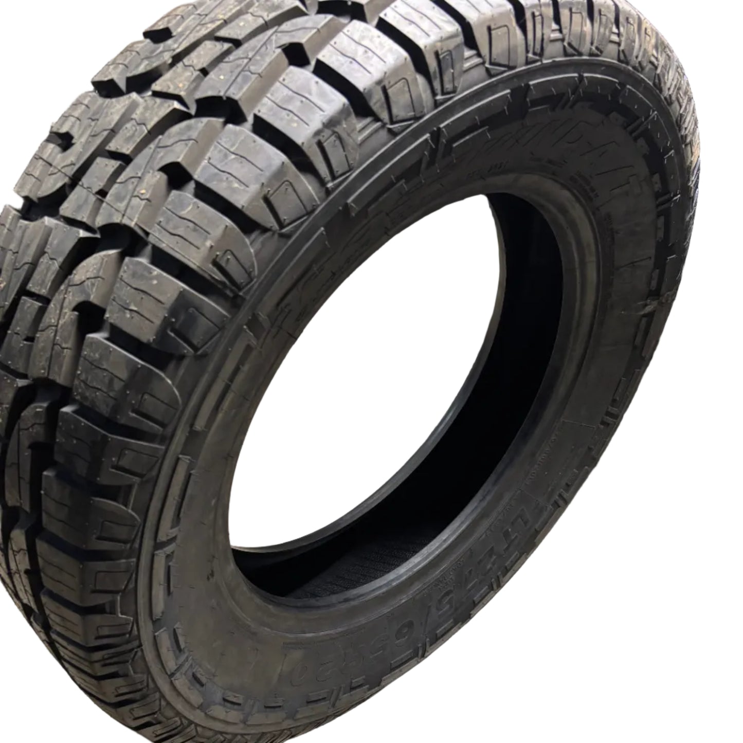 NOS LINGLONG CROSSWIND A/T BSW LT  275 65 20 126/123Q LRE 10 PLY ALL TERRAIN TIRE CTL43