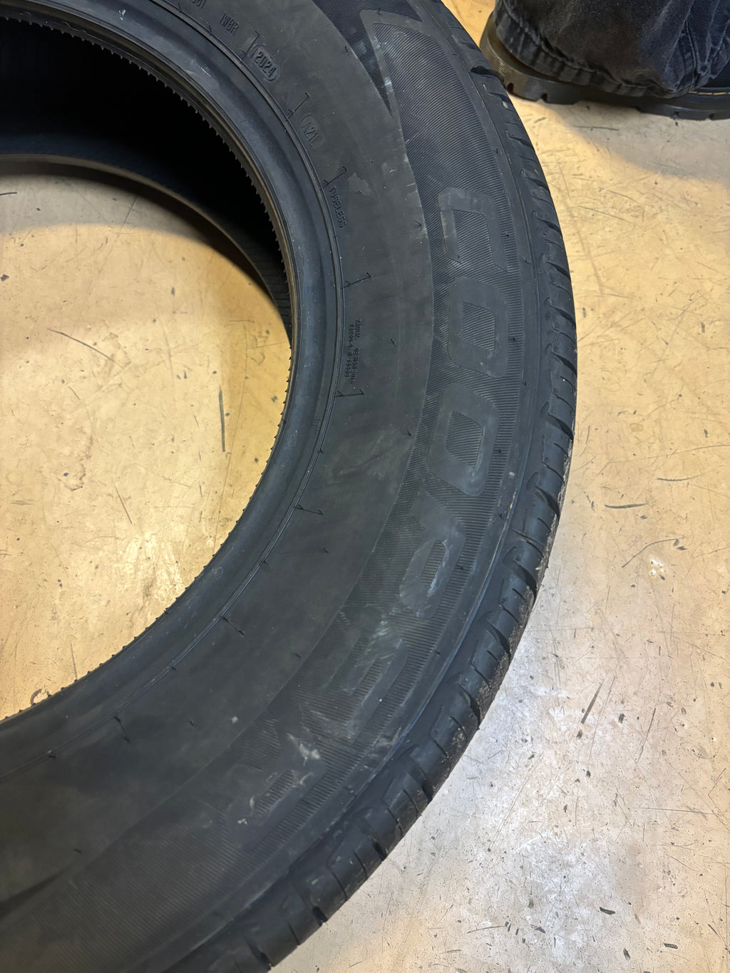 COOPER ENDEAVOR PLUS BSW P 235 65 17 104H SL ALL SEASON TIRE 166238009