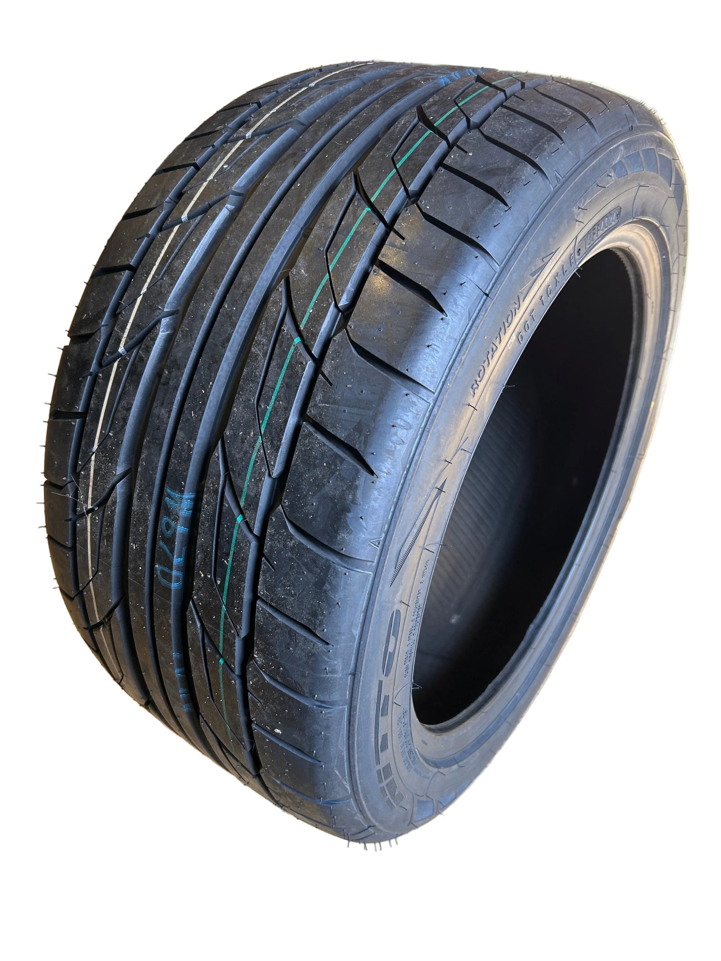 NITTO NT555 G2 BSW P 285 40 17 104W XL UHP TIRE 211380