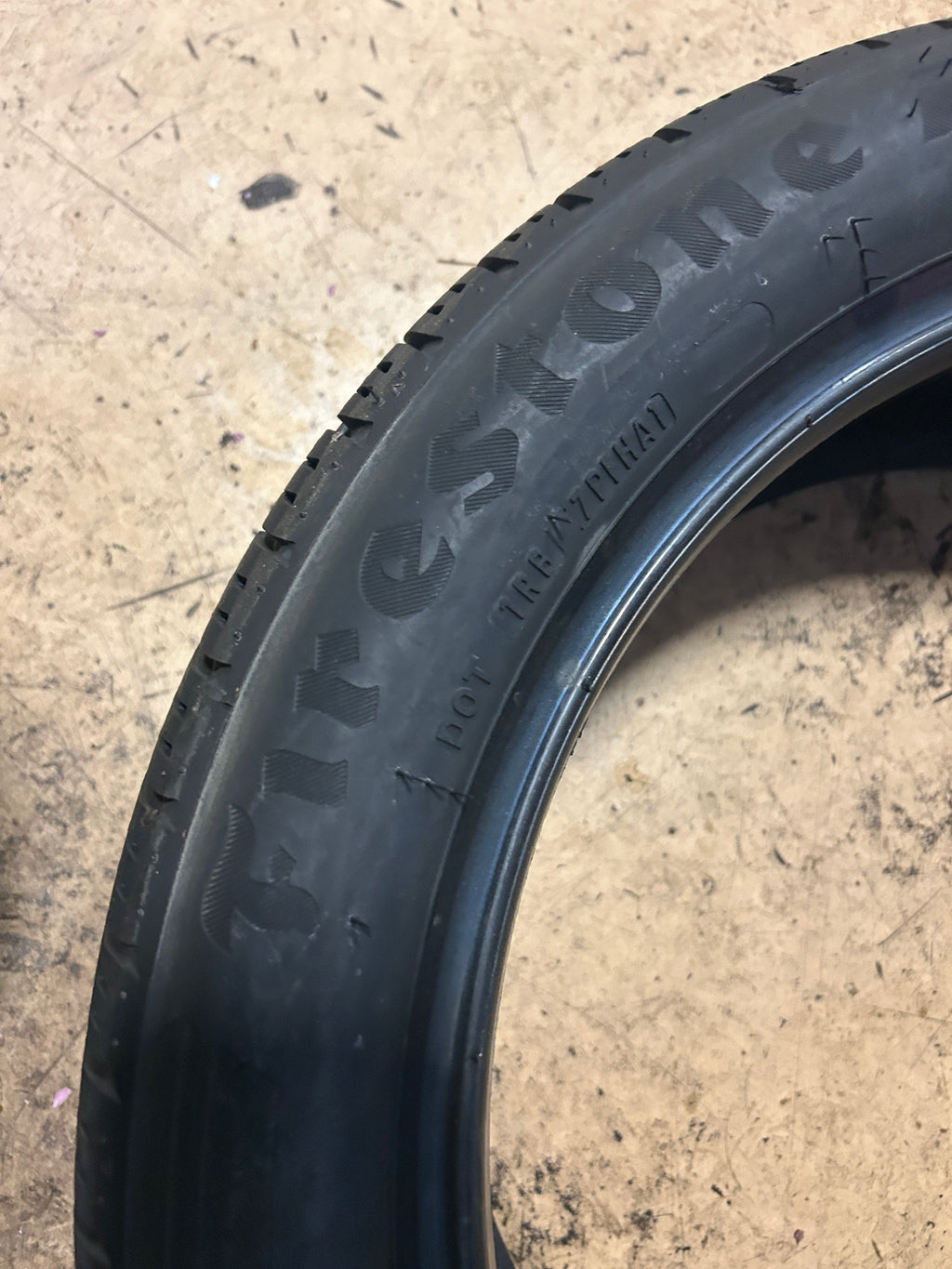 2 FIRESTONE FIREHAWK A/S V2 BSW P 205 50 17 93V XL UHP TIRE 008249