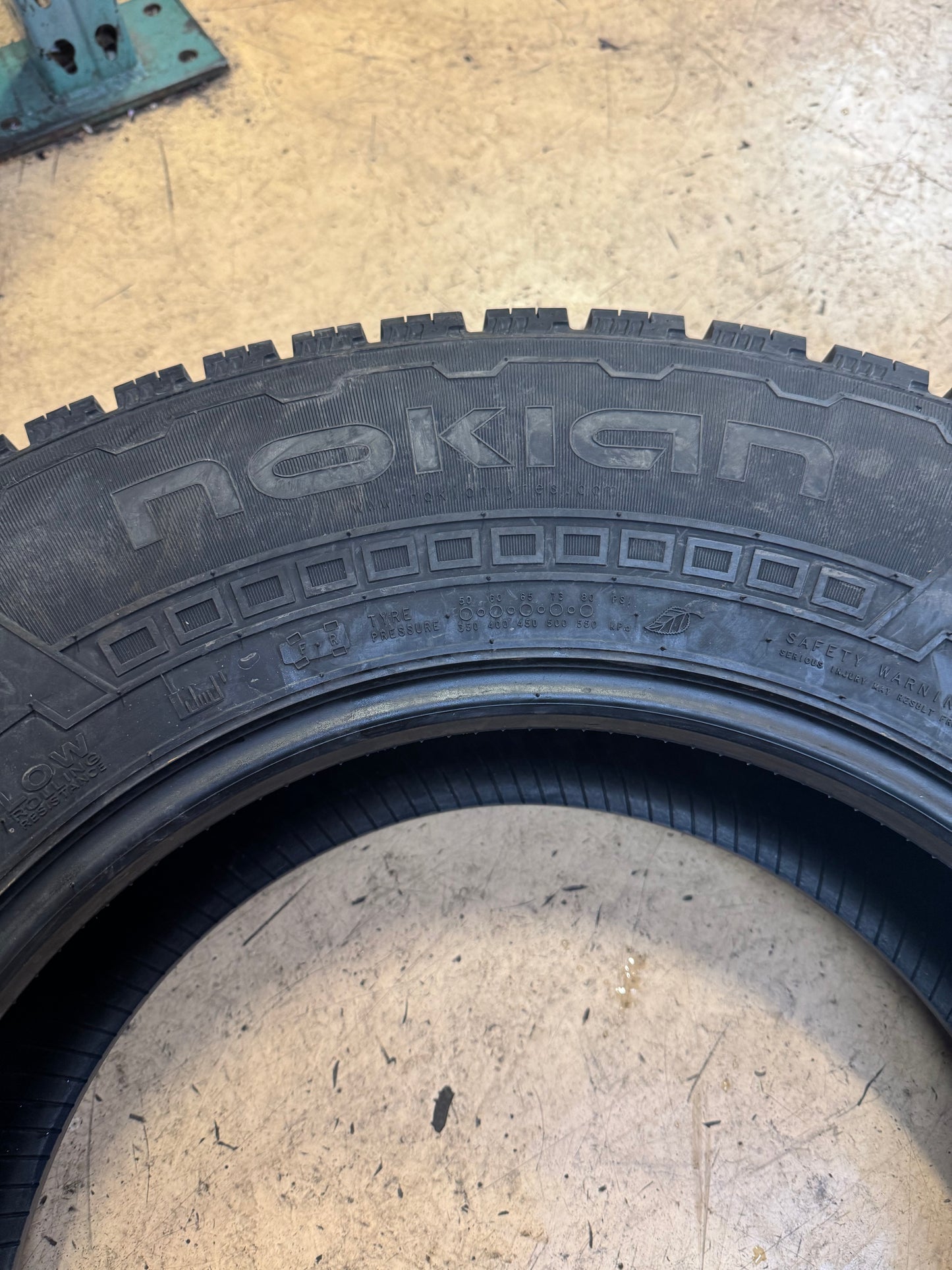 NOS NOKIAN ROTIIVA AT BSW LT 245 45 17 121/118S 10PLY ALL TERRAIN TIRE T430904