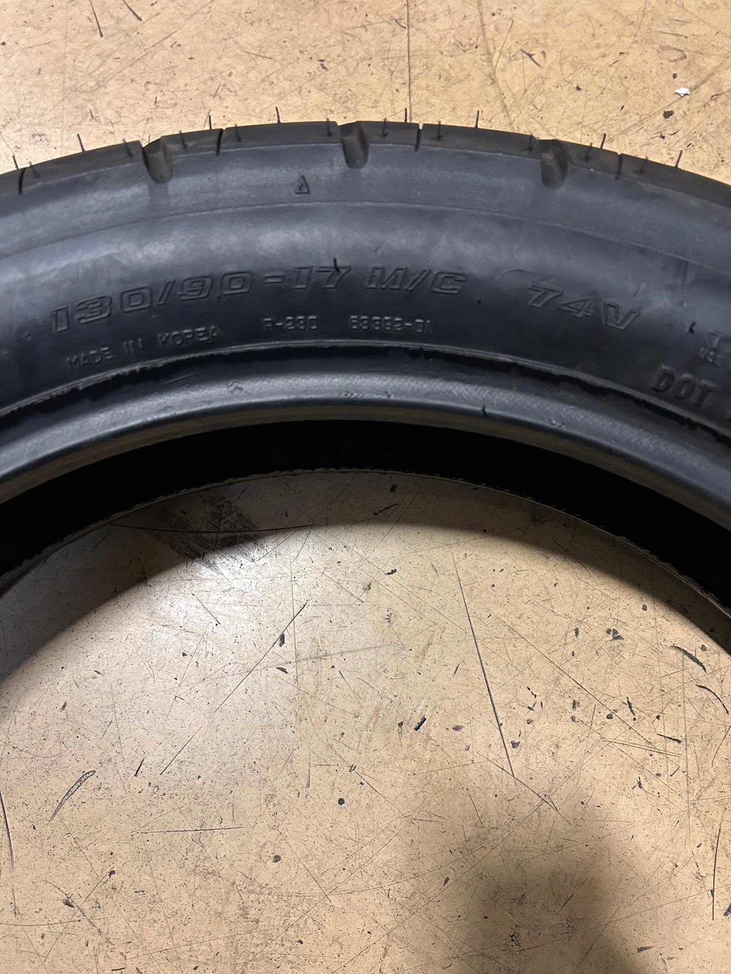 SHINKO R230 TOUR MASTER BSW 130 90 17 74V REAR MOTORCYCLE TIRE 874173