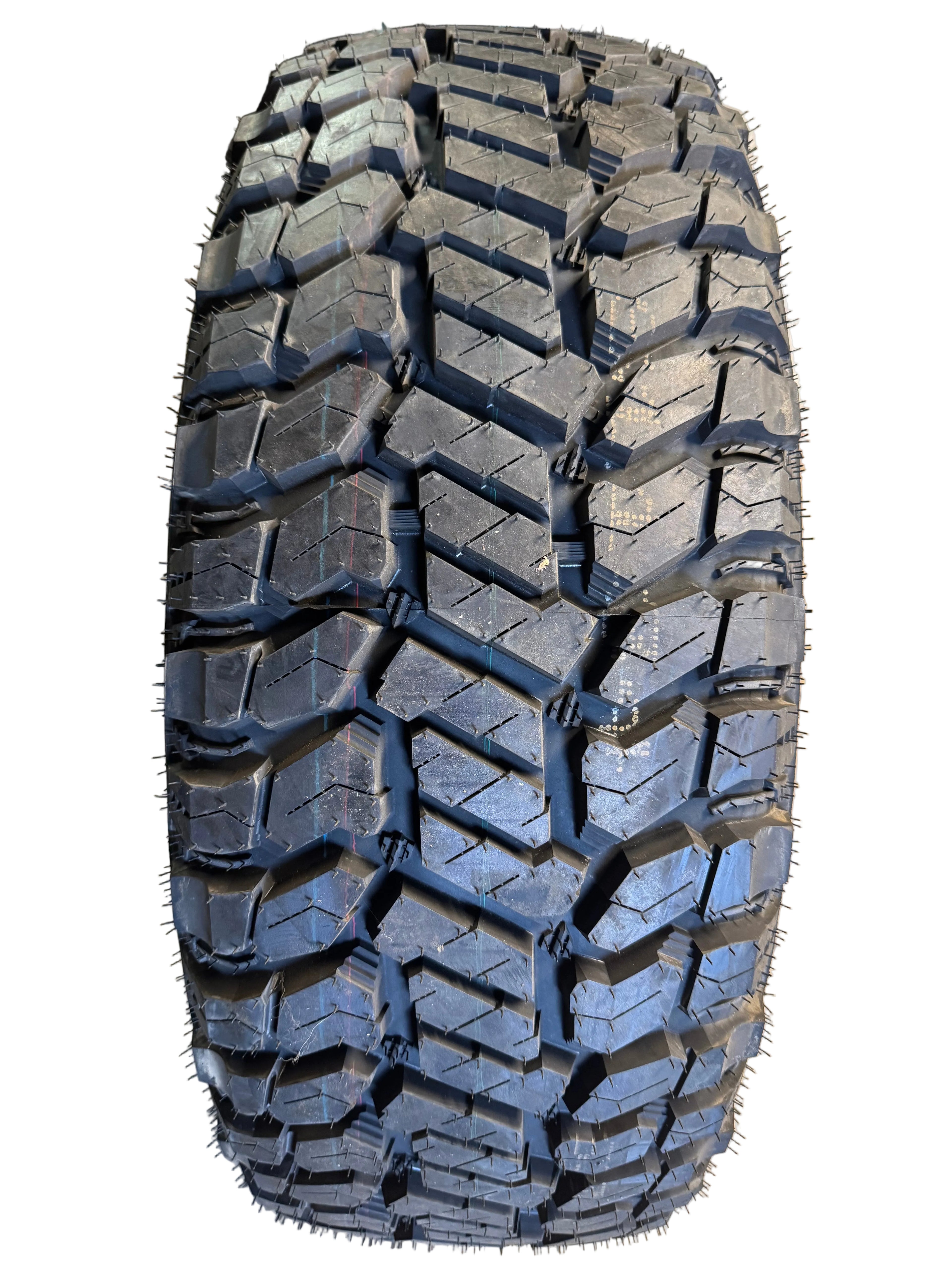 NOS RADAR RENEGADE R/T+ BSW LT 275 60 20 123/120Q 10PLY RUGGED TERRAIN TIRE RND0127