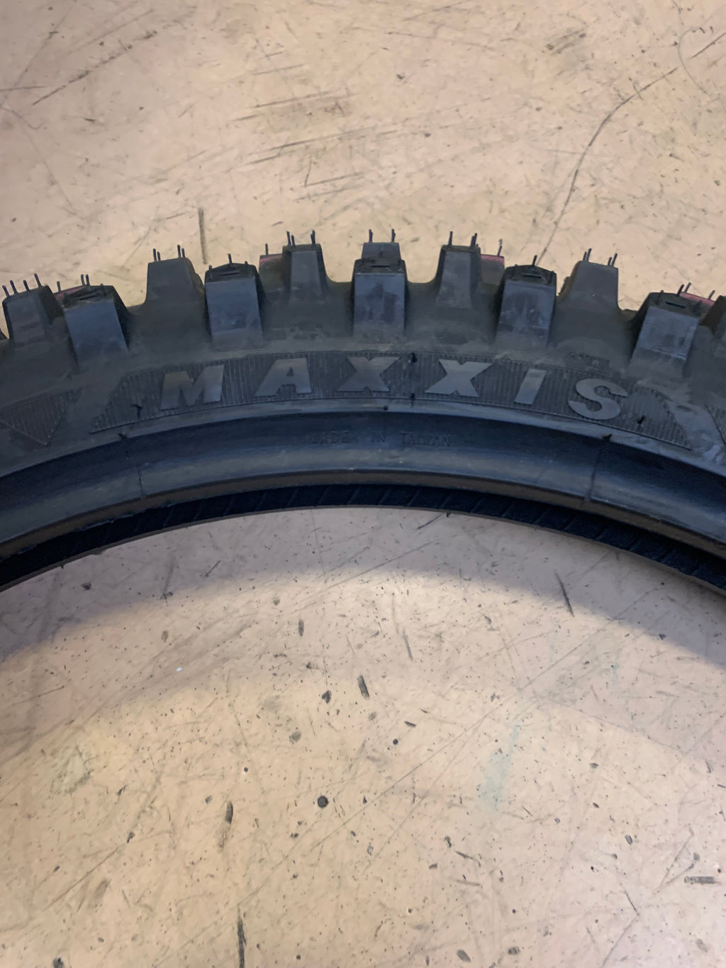 MAXXIS MAXCROSS DESERT IT BSW  80 100 21 51M FRONT DIRT BIKE TIRE TM88187100