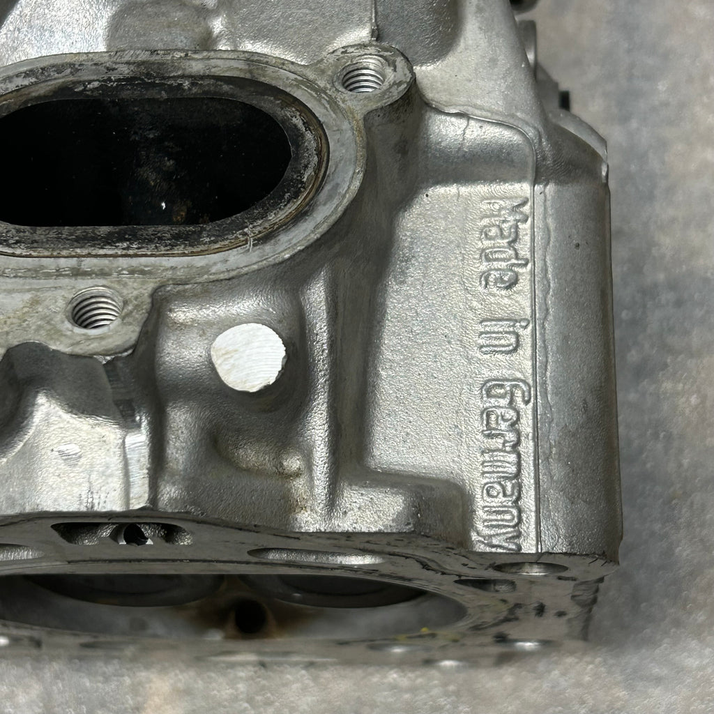 PORSCHE 911 11-16 CARRERA S 4S GTS RIGHT CYLINDER HEAD 9A1 104 112 8R