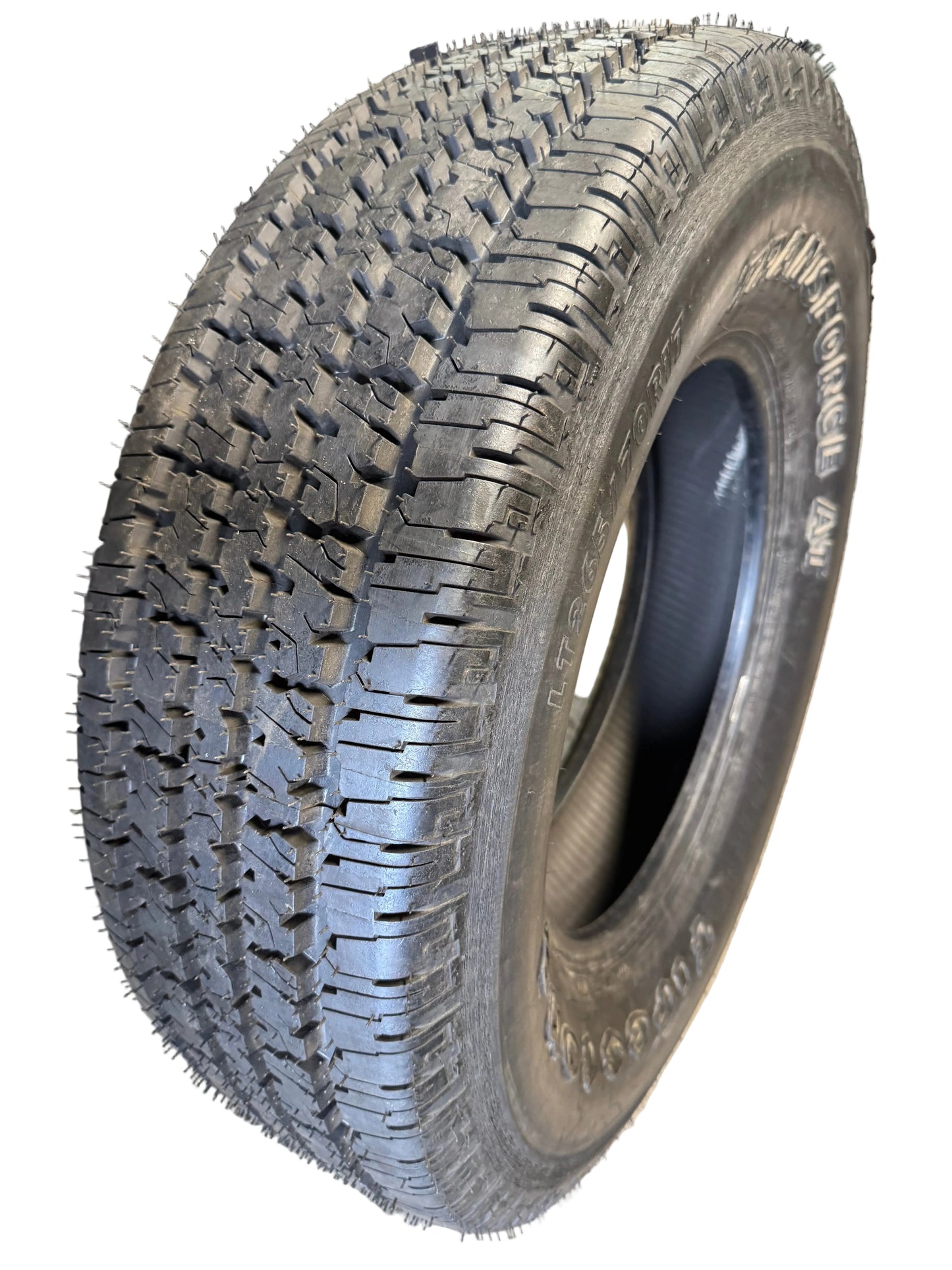 NOS TIRE RECAPPERS II RETREAD COMMERCIAL H/T OWL LT 265 70 17 121/118R 10PLY TIRE FTA2656017