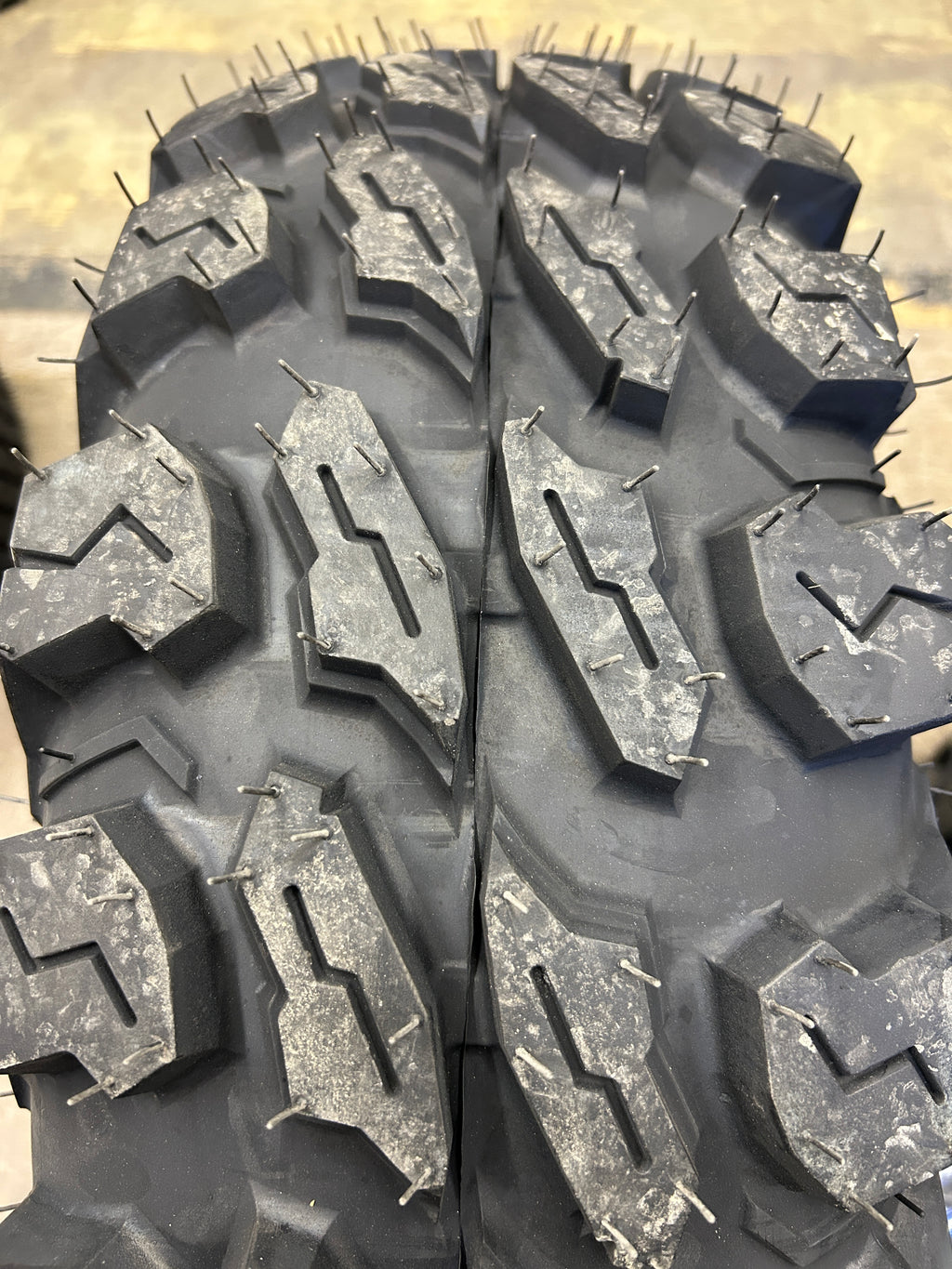 RUNIX TERRAVANCE BSW AT 25 8 12 65J 6PLY ATV/UTV TIRE NA1745016