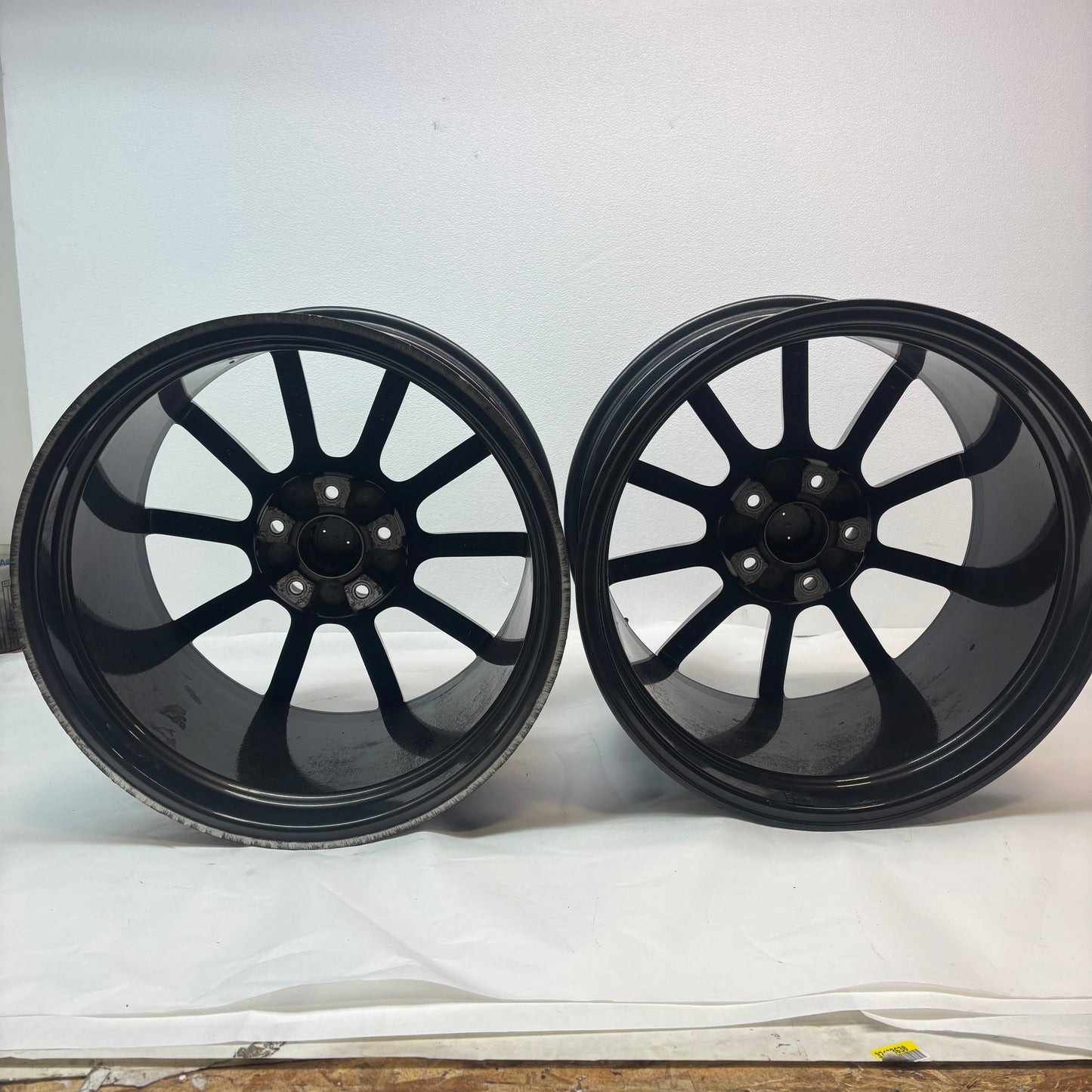 GENUINE PORSCHE 991 II C4 4S 4 S STAGGERED SET OF WHEELS R: 20X11 ET56 F: 20X8.5 ET49