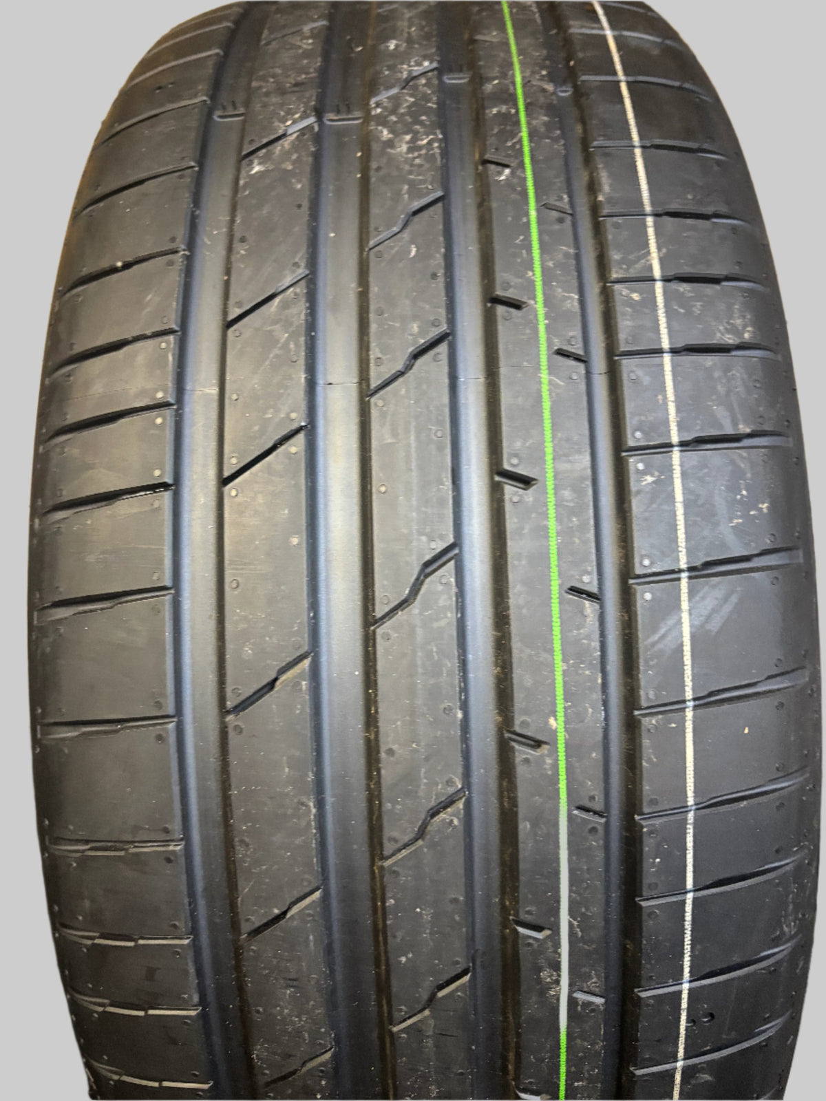 HANKOOK ION EVO IK01 EV (FOAM) P 245 35 21 96Y XL ALL SEASON TIRE 1033440