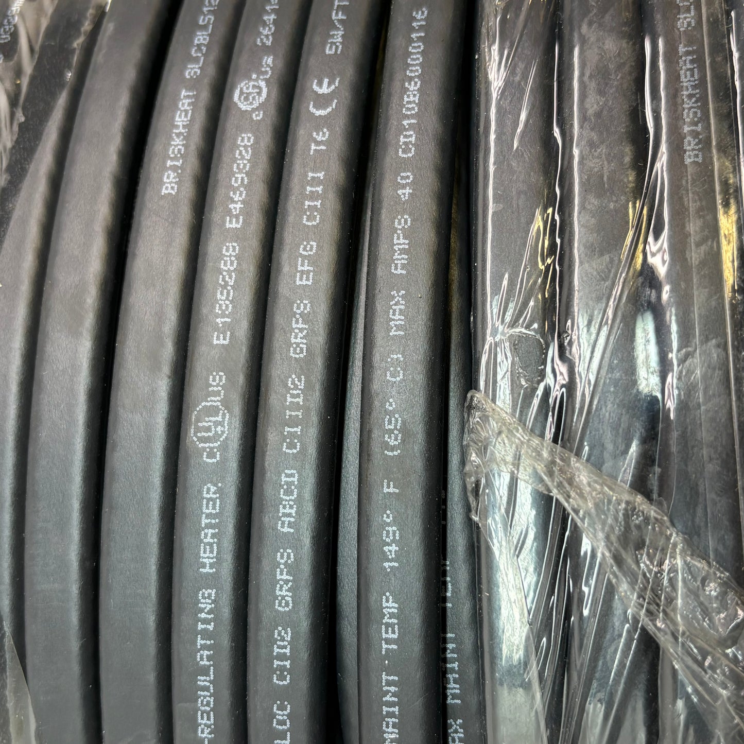 BRISK HEAT SELF REGULATING HEATING CABLE 5W/FT 120V 40A SLCBL5120BP 1000FT