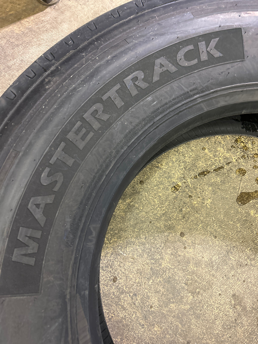 MASTERTRACK M TRAC AP BSW 11 24.5 149/146L 16PLY STEER TIRE 1307010