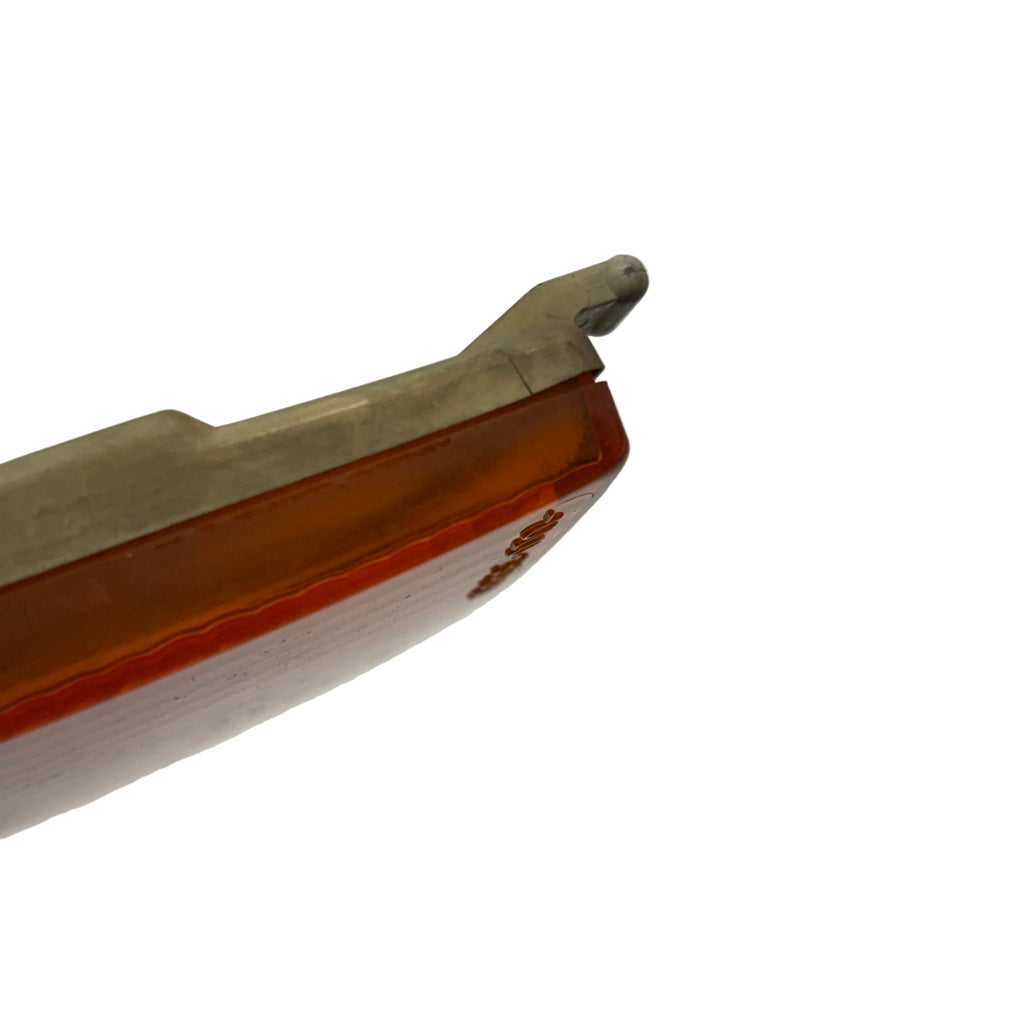 USED GENUINE PORSCHE FRONT MARKER AMBER LIGHT 96463140900