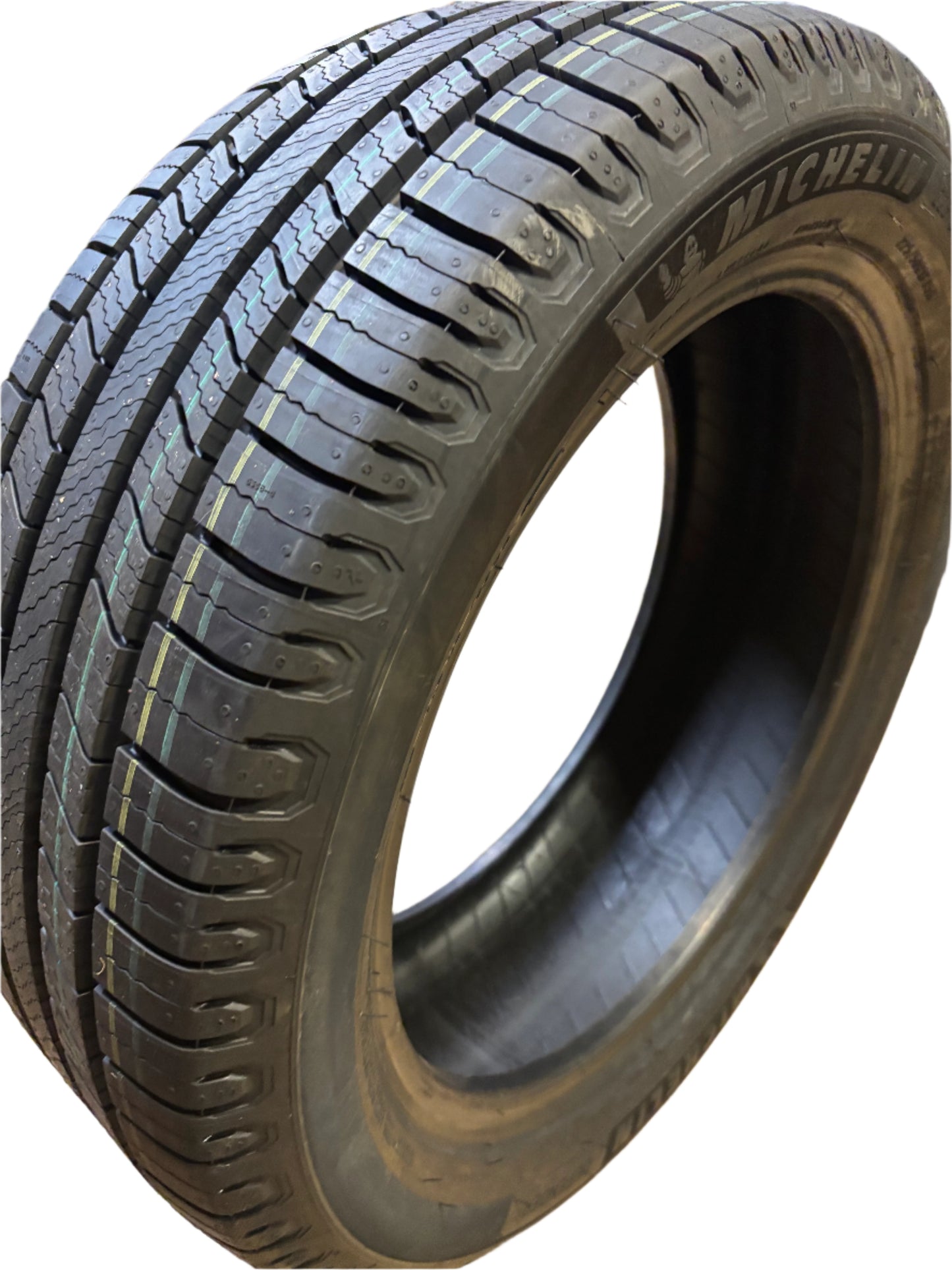 MICHELIN DEFENDER 2 BSW P 225 50 18 95H SL ALL SEASON TIRE 47584