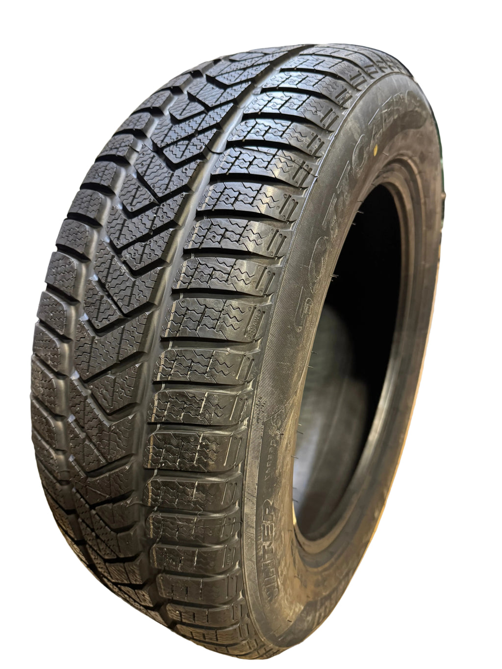 2 PIRELLI WINTER SOTTOZERO 3 BMW (*)  BSW P 225 60 17 99H WINTER TIRE 2763900