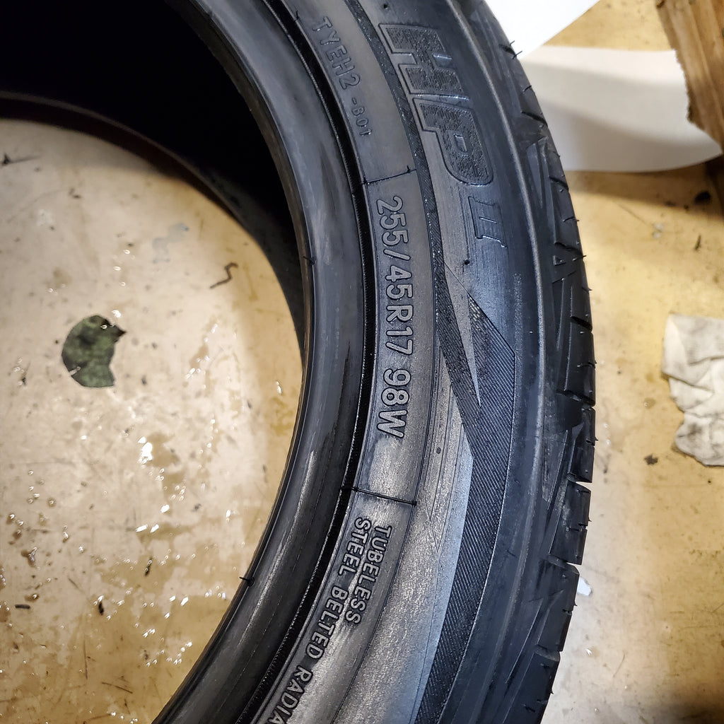 NOS TOYO EXTENSA HP II BSW P 255 45 17 98W SL ALL SEASON TIRES 196570