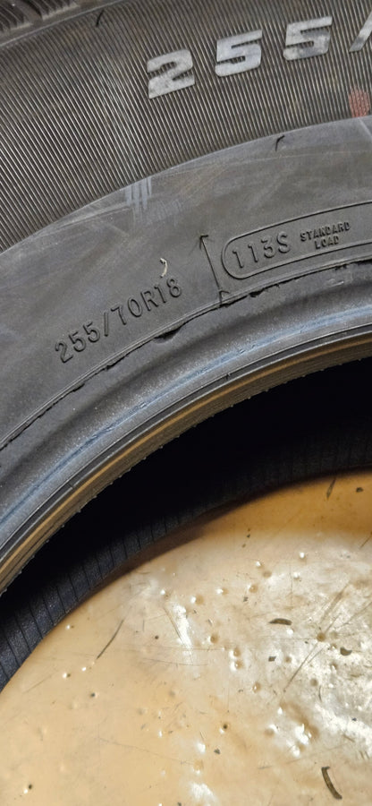 COOPER DISCOVERER M+S STUDDABLE P 255 70 18 113S SL SNOW WINTER TIRE 171223031