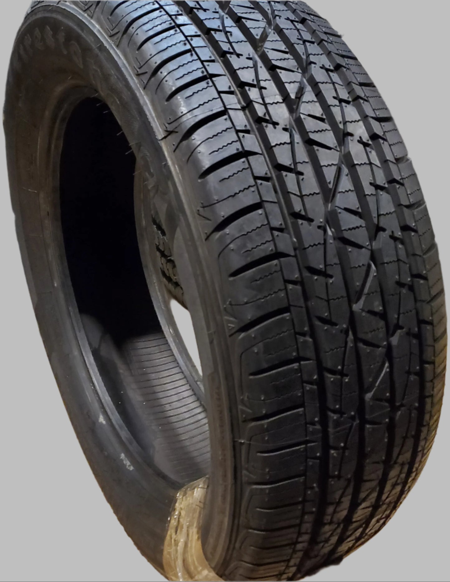 NOS FIRESTONE DESTINATION LE2 BSW P 225 55 18 98H SL ALL SEASON 006239