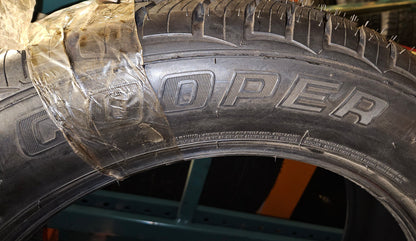 NOS COOPER DISCOVERER HT PLUS P 285 50 20 116T XL HIGHWAY TERRAIN TIRE  90000002932