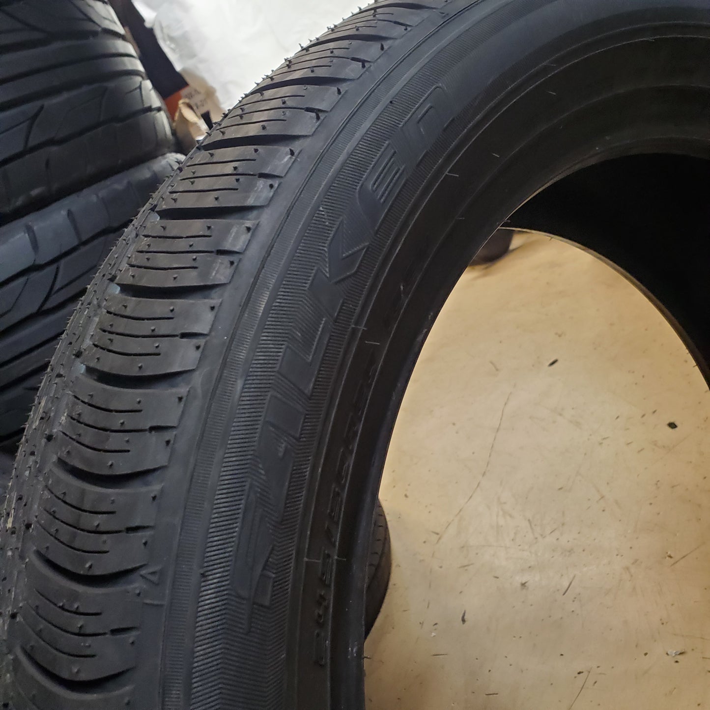 FALKEN ZIEX ZE001 A/S P 245 50 20 102H SL ALL SEASON TIRE 59000650