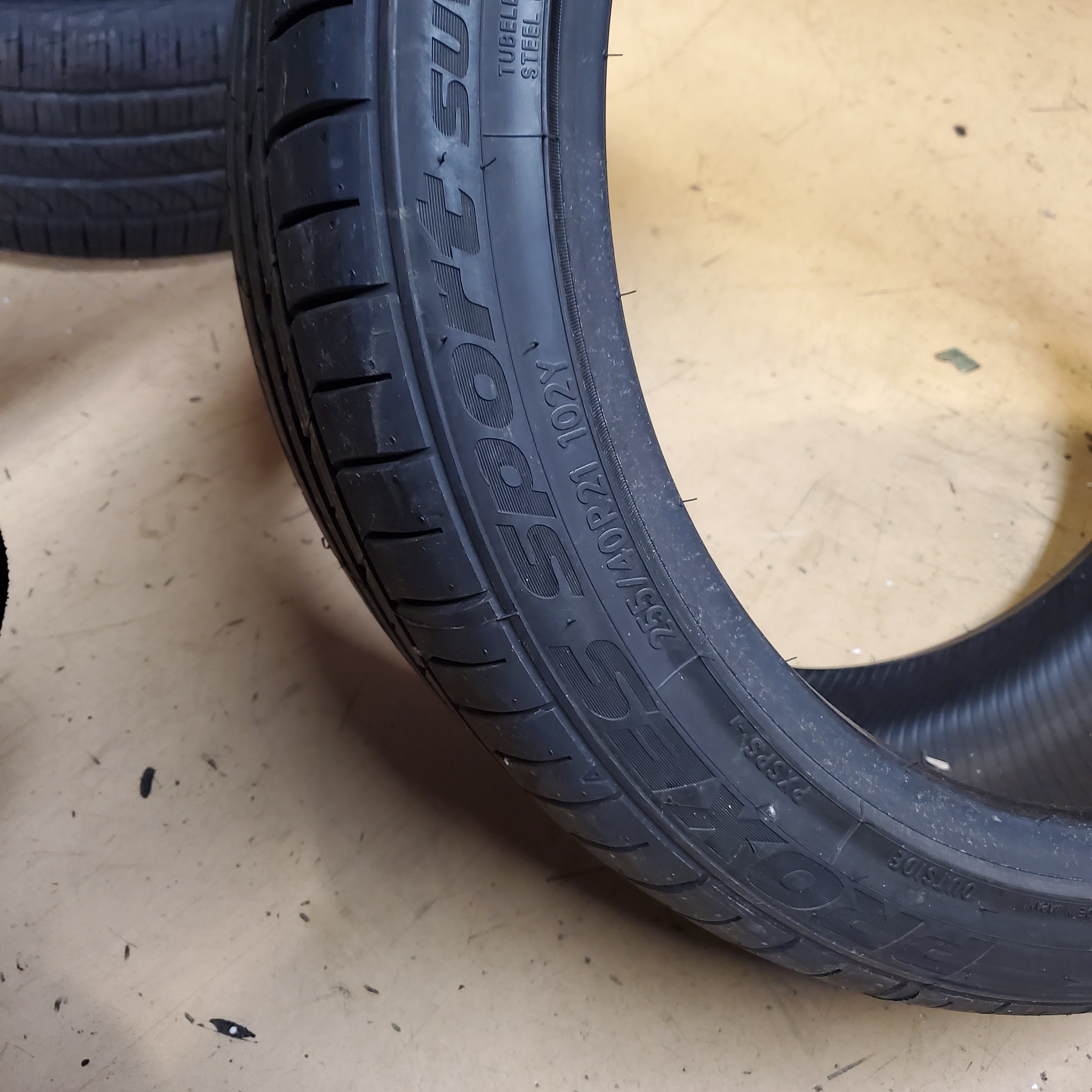 TOYO PROXES SPORT SUV P 255 40 21 102Y XL ALL SEASON TIRE 133340