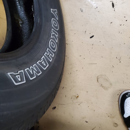 USED 11.5 /32” OF 13/32” YOKOHAMA GEOLANDAR H/T G056 WL P 265 70 18 114S SL HIGHWAY TERRAIN TIRE 110105623
