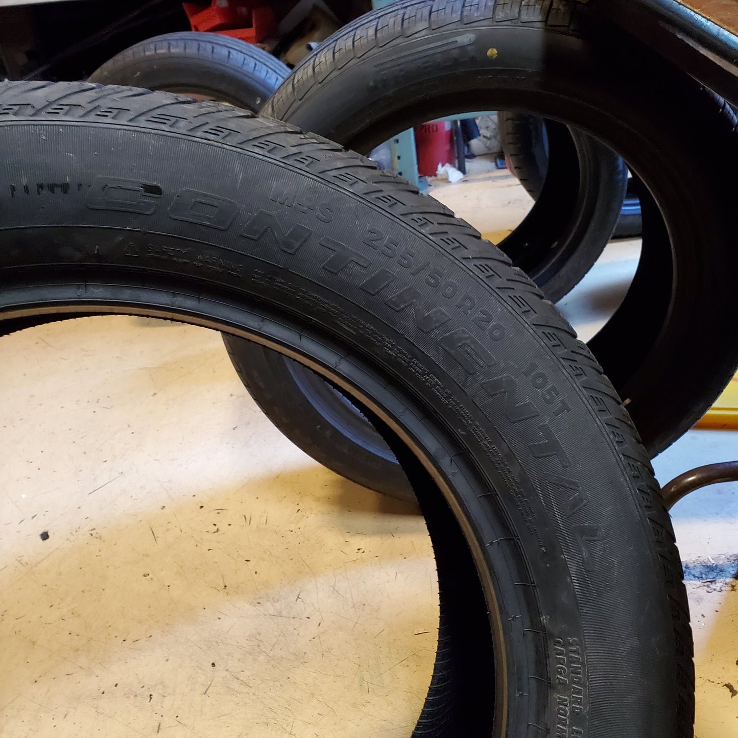 4 CONTINENTAL CROSSCONTACT LX SPORT P 255 50 20 105T SL TIRE 03593650000
