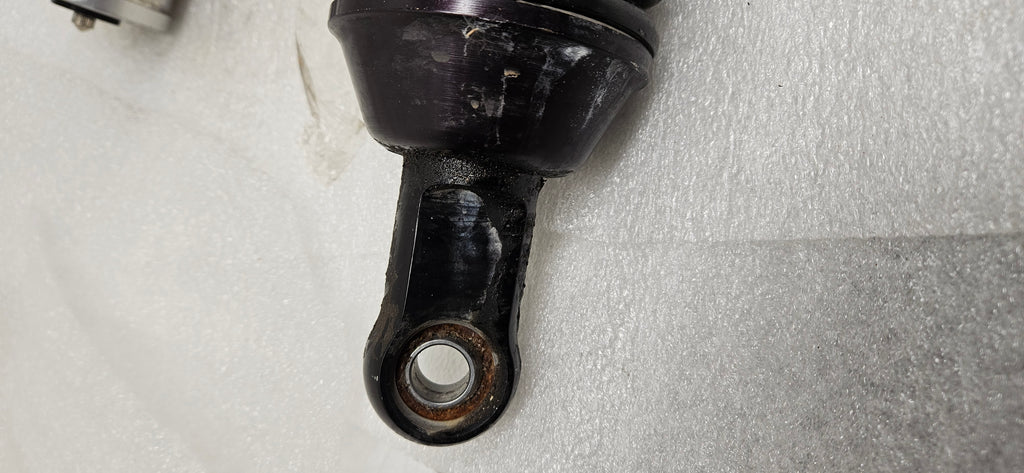 USED ICON VEHICLE DYNAMICS 2.5 SERIES COMPRESSION DAMPING CONTROL VALVE