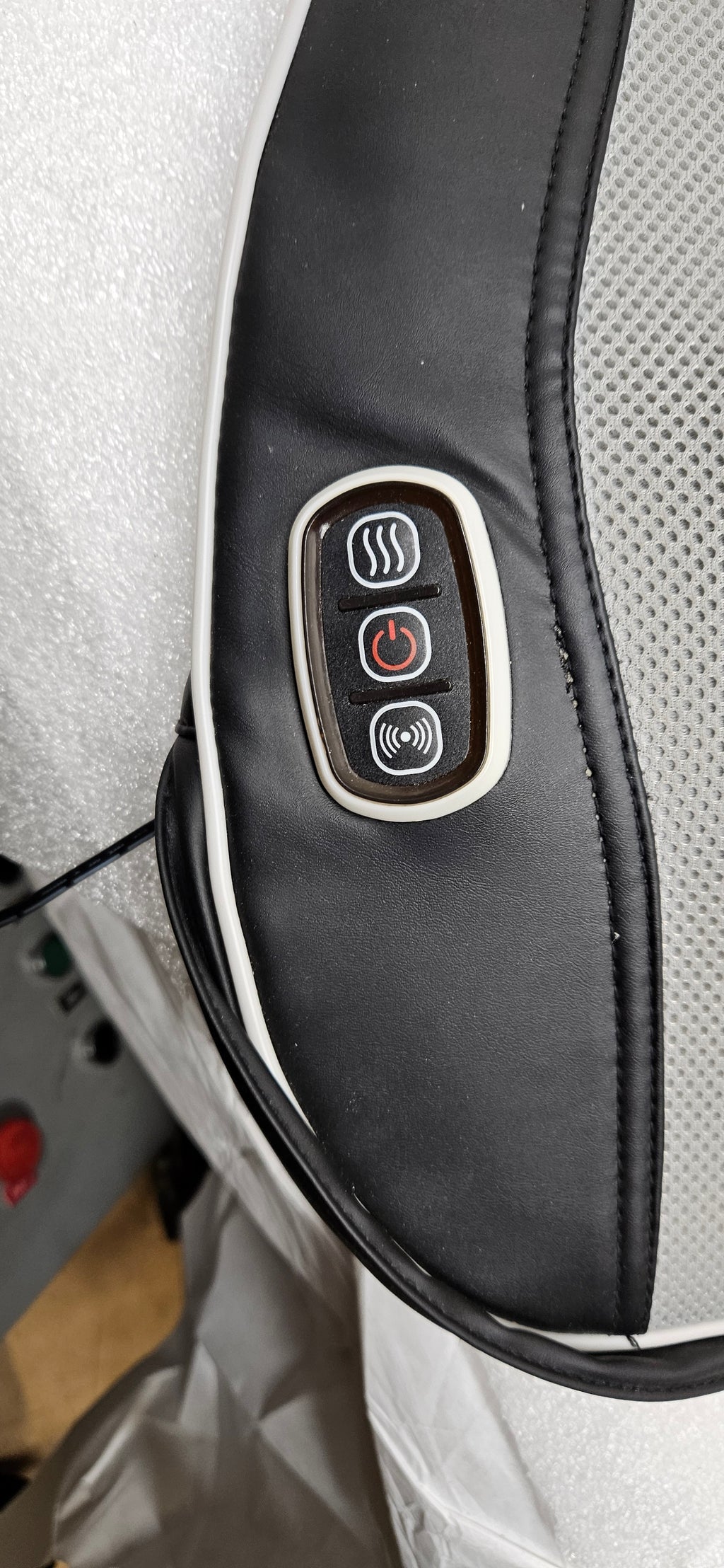 BACKPLUS PRO SHIATSU BACK AND FOOT MASSAGER BP-1402A PRO