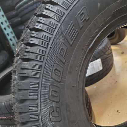 COOPER DISCOVERER M+S STUDDABLE LT 235 85 16 120Q LRE 10 PLY SNOW WINTER TIRE 90000003029S