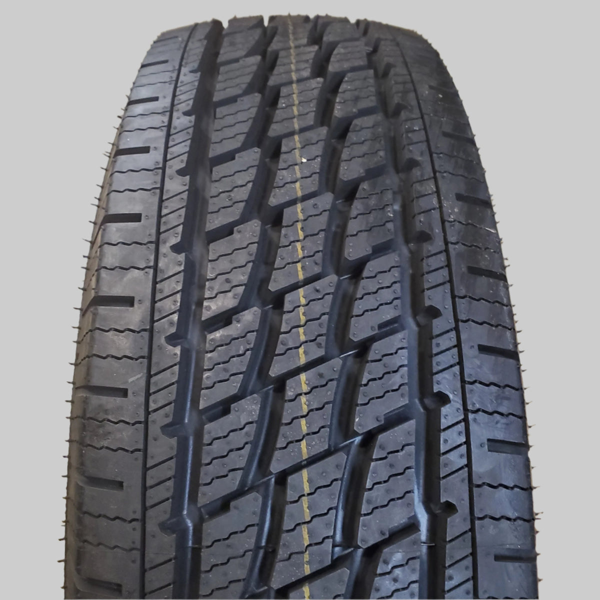 VIZZONI DREAMLINER H/T LT 225 75 16 115/112S 10PLY HIGHWAY TIRES 6M6000