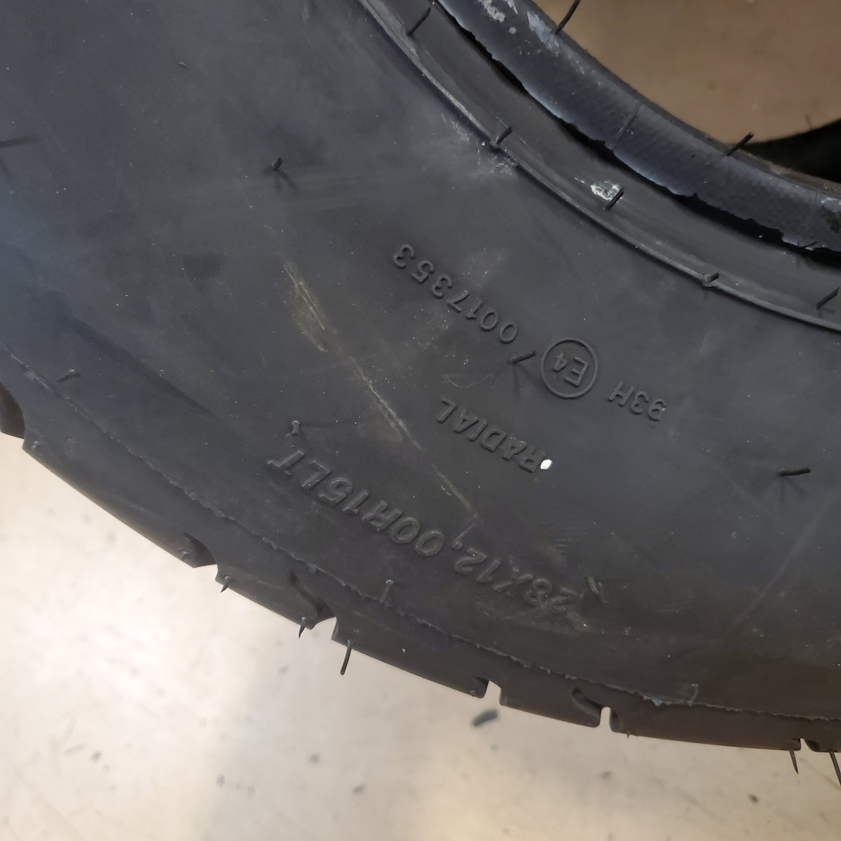 MICKEY THOMPSON SPORTSMAN S/R LT 28 12 15 83H SL PERFORMANCE RADIAL TIRE 90000000224