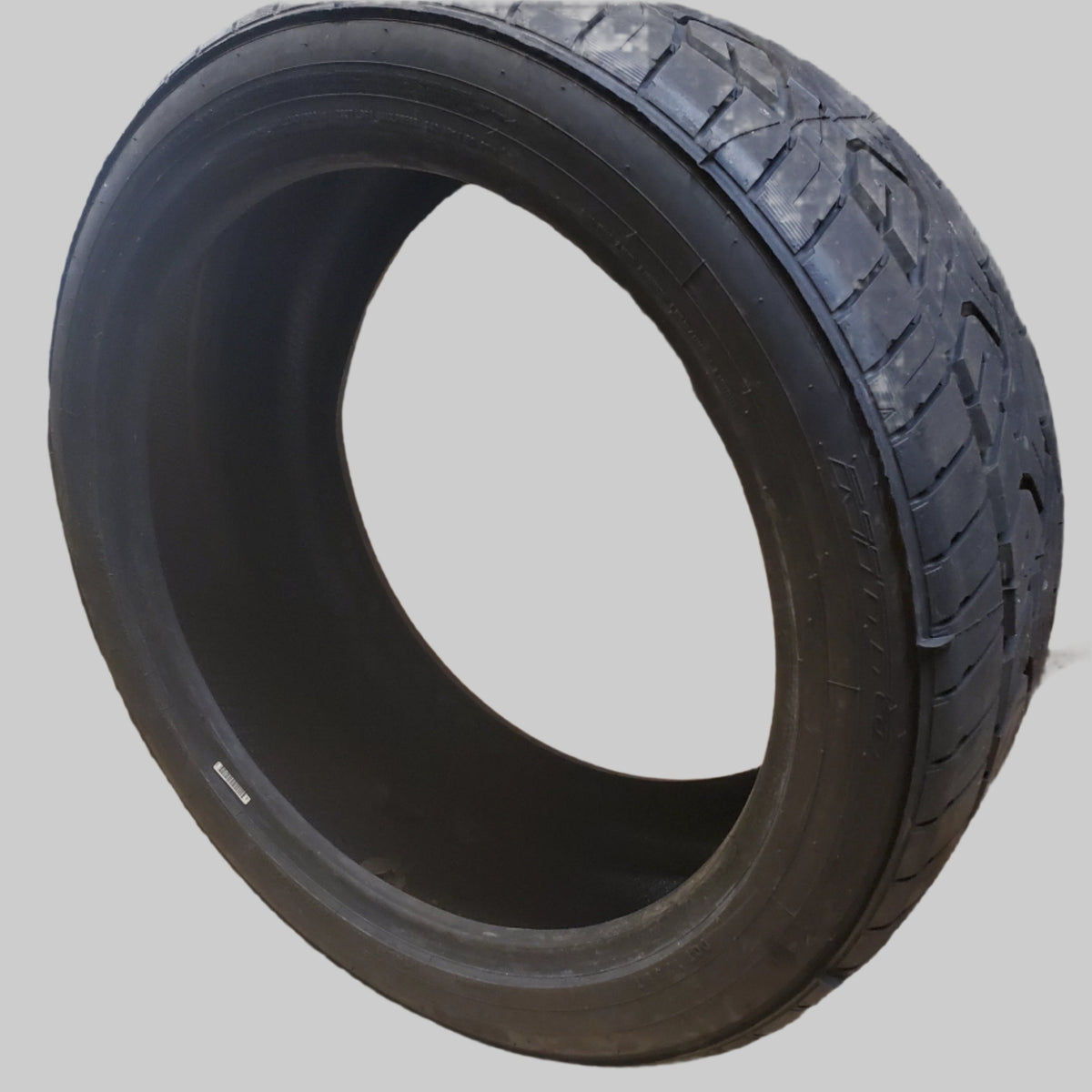 NITTO NT420 BSW P 285 40 22 110W XL ALL SEASON TIRE 207490