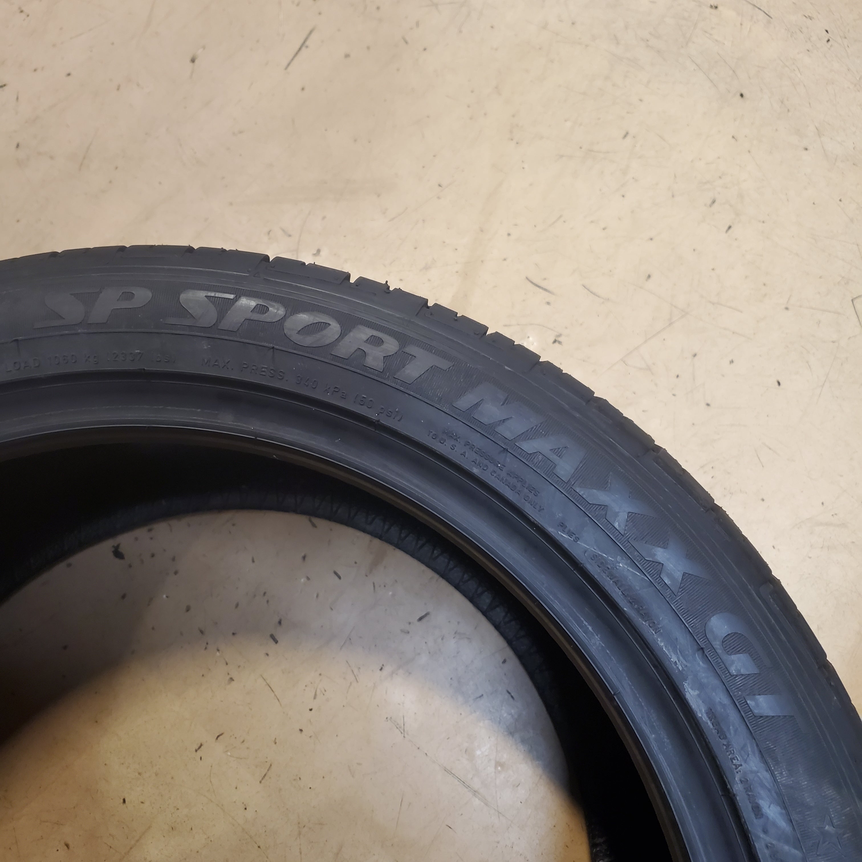 DUNLOP SP SPORT MAXX GT (*) BMW DSST RUNFLAT P 315 35 20 110W XL TIRE 265027414