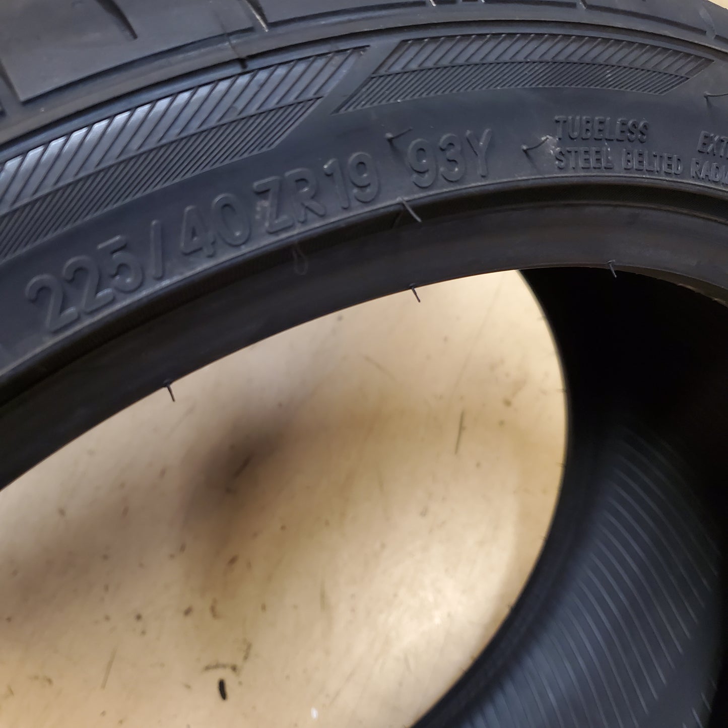 TOYO PROXES SPORT P 225 40 19 93Y XL ALL SEASON TIRE 136890