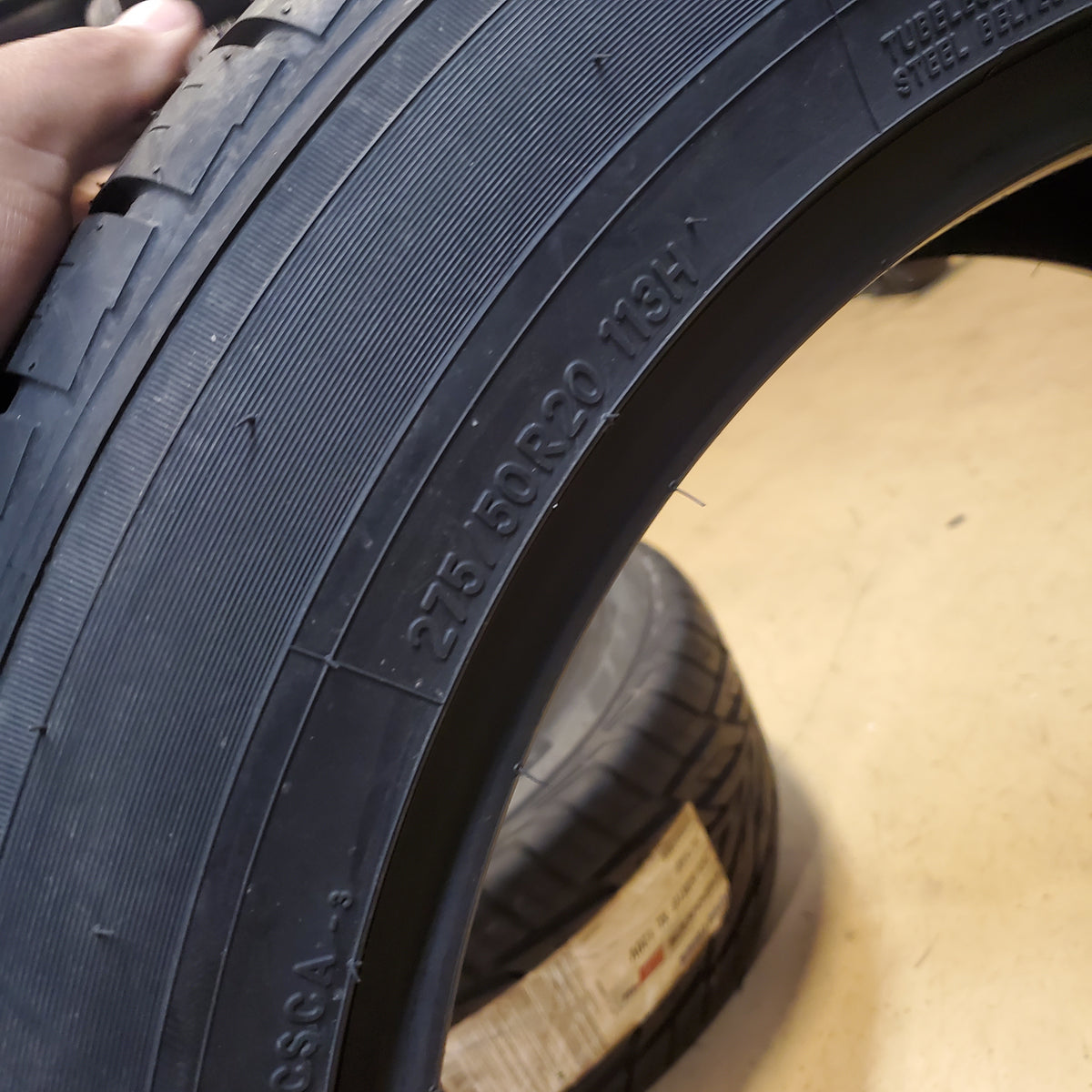 TOYO CELSIUS CUV A P 275 50 20 113H XL ALL SEASON TIRE 238350