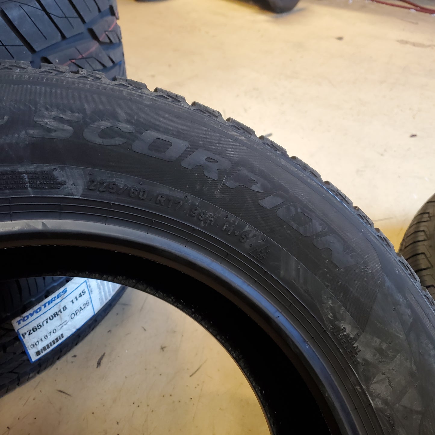 PIRELLI SCORPION WEATHERACTIVE P 225 60 17 99H SL ALL WEATHER TIRE 4515500