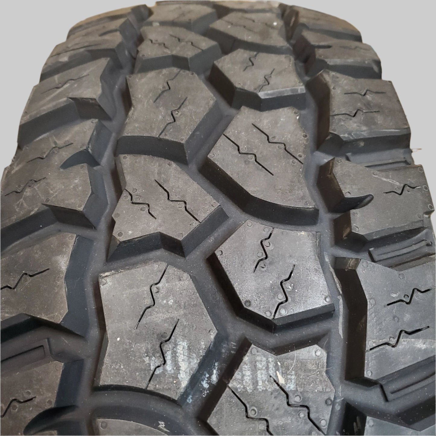 HERCULES TERRA TRAC T/G MAX RWL LT 275 70 18 125/122Q LRE 10PLY MUD TERRAIN TIRE 09150