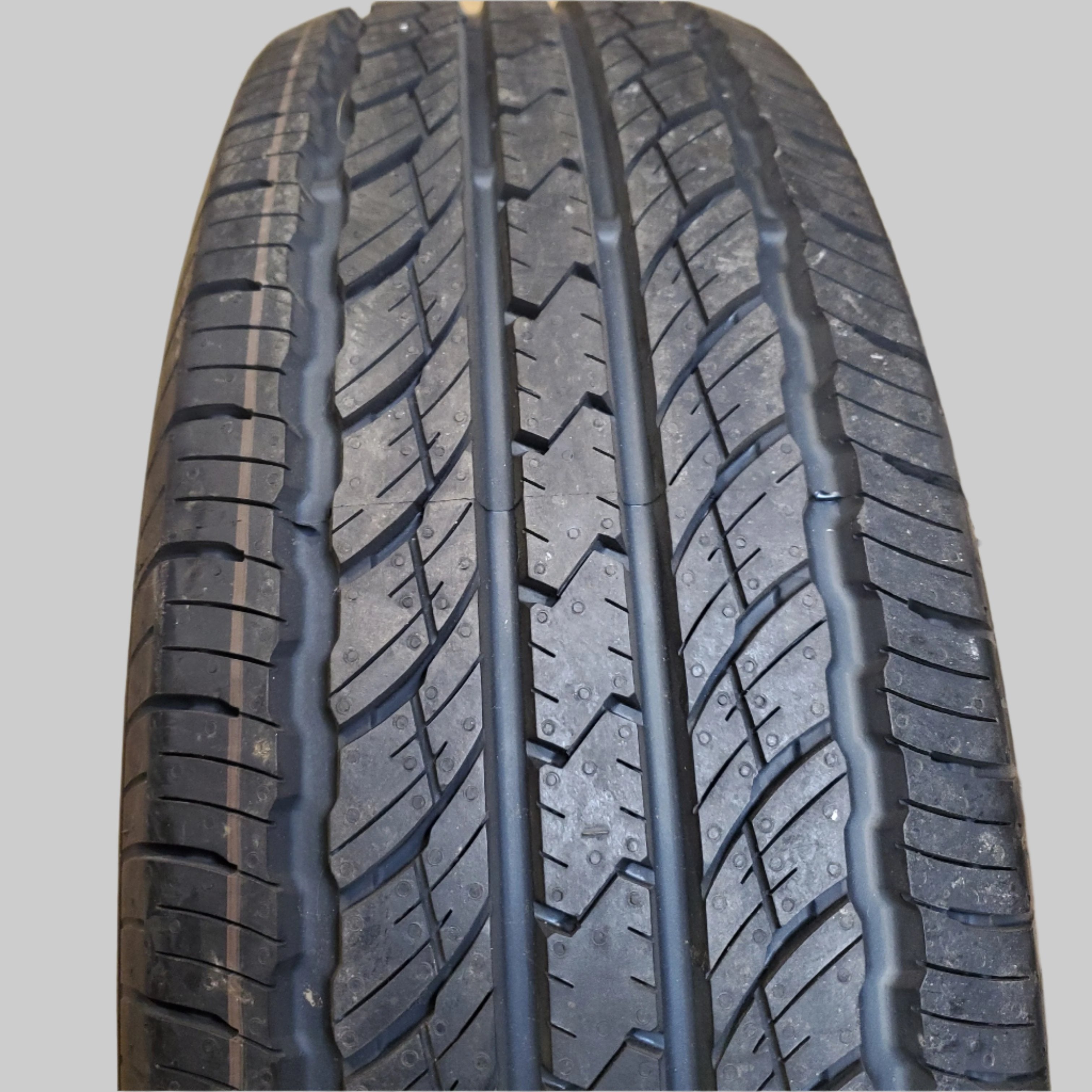 NOS TOYO OPEN COUNTRY A26 P 265 70 18 114S ALL SEASON TIRE 301870