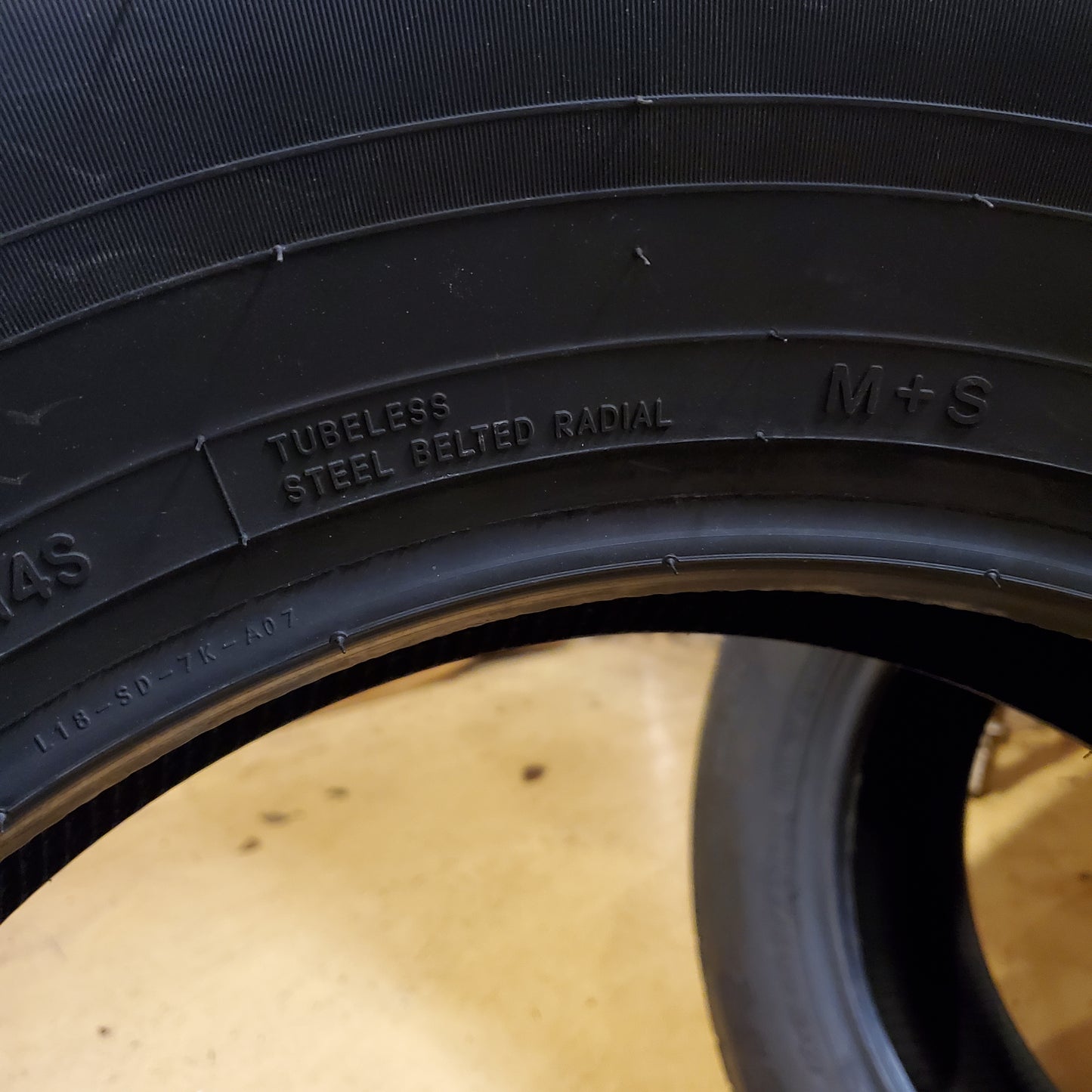 TOYO OPEN COUNTRY A26 P 265 70 18 114S SL ALL SEASON TIRE 301870