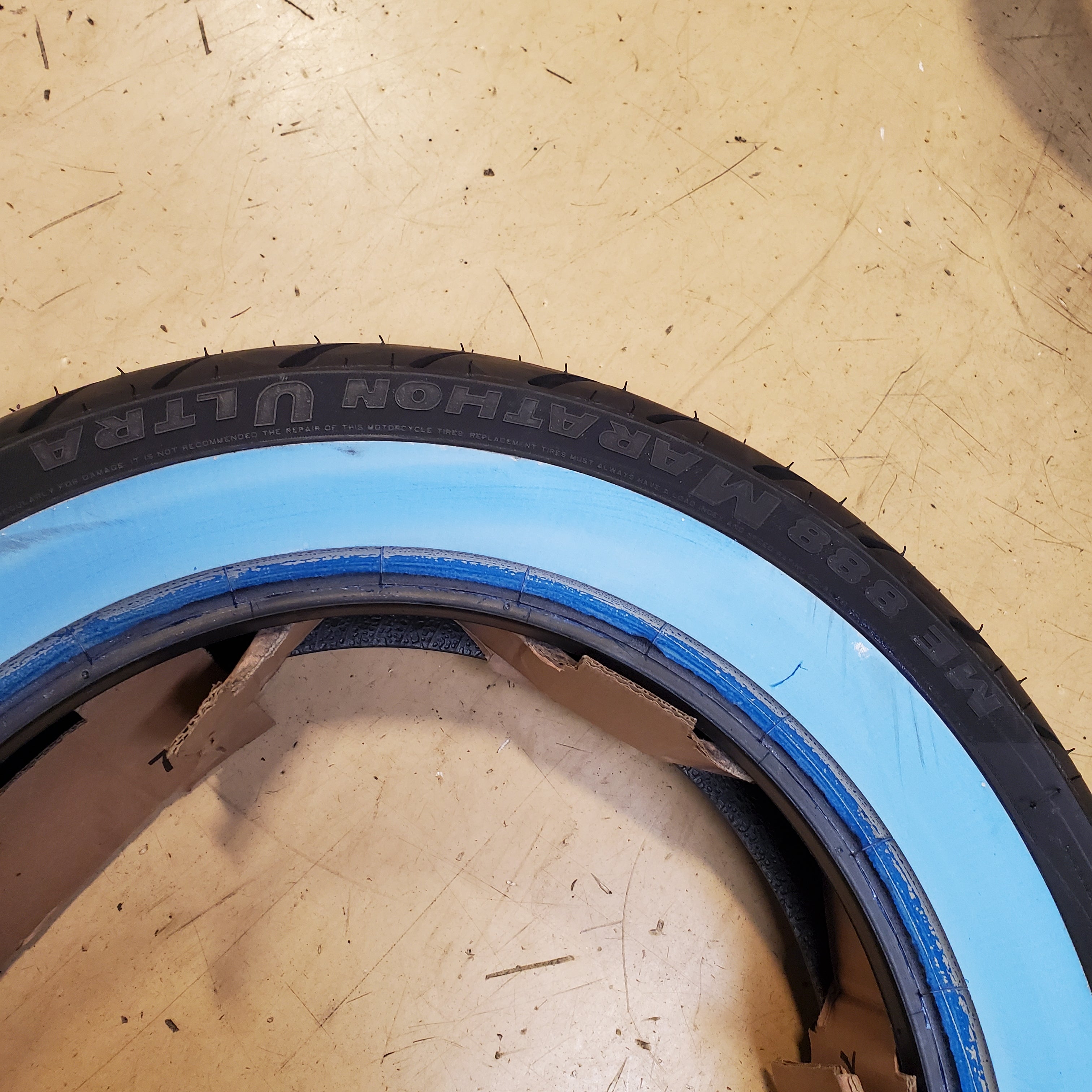 METZELER ME888 MARATHON ULTRA 140 90 16 77H REAR MOTORCYCLE WHITEWALL 2408900